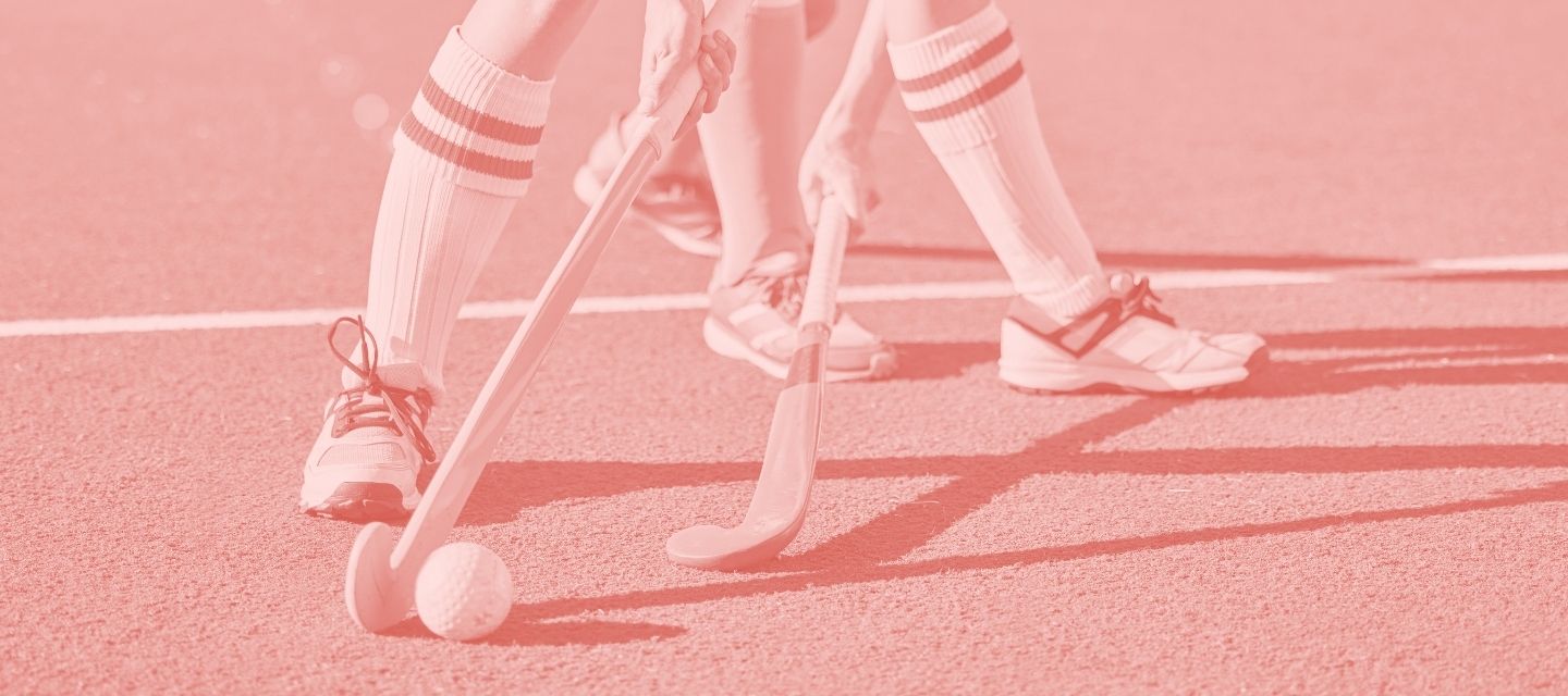 Hockey match in action featuring kitround’s reused gear.