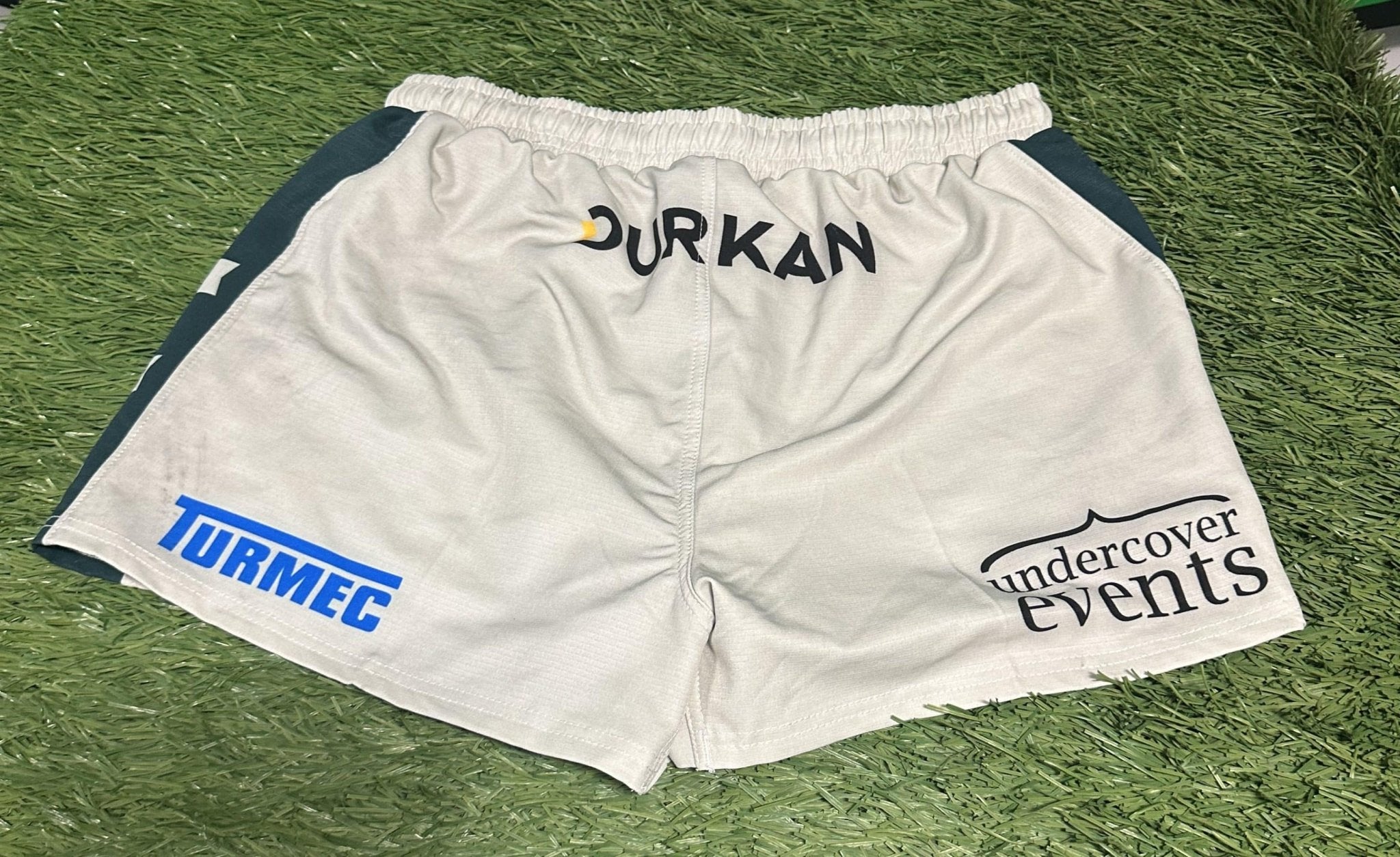 22/23 season London Irish White Shorts XXXL - kitround London Irish Foundation product