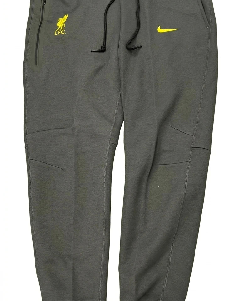 Nike Liverpool FC Men's Tracksuit Trousers