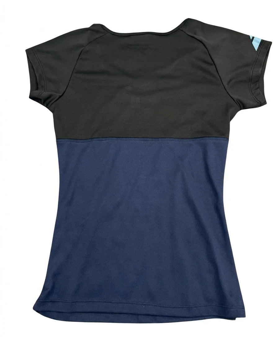 Enhanced kitround Women's Babolat black and blue short-sleeve tennis t-shirt with light blue accents on sleeve.