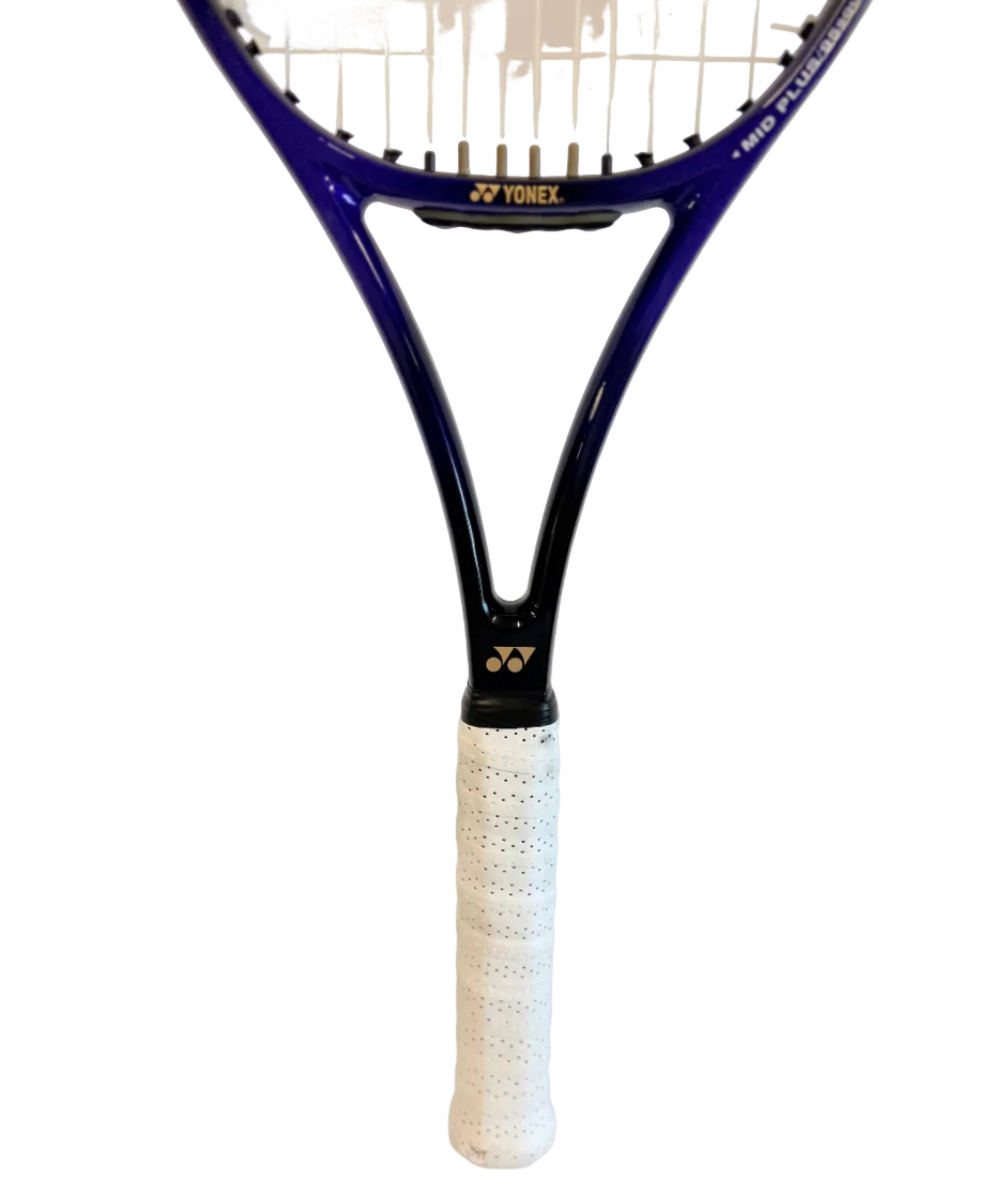 Close-up of Yonex RD Power 7 handle and white grip