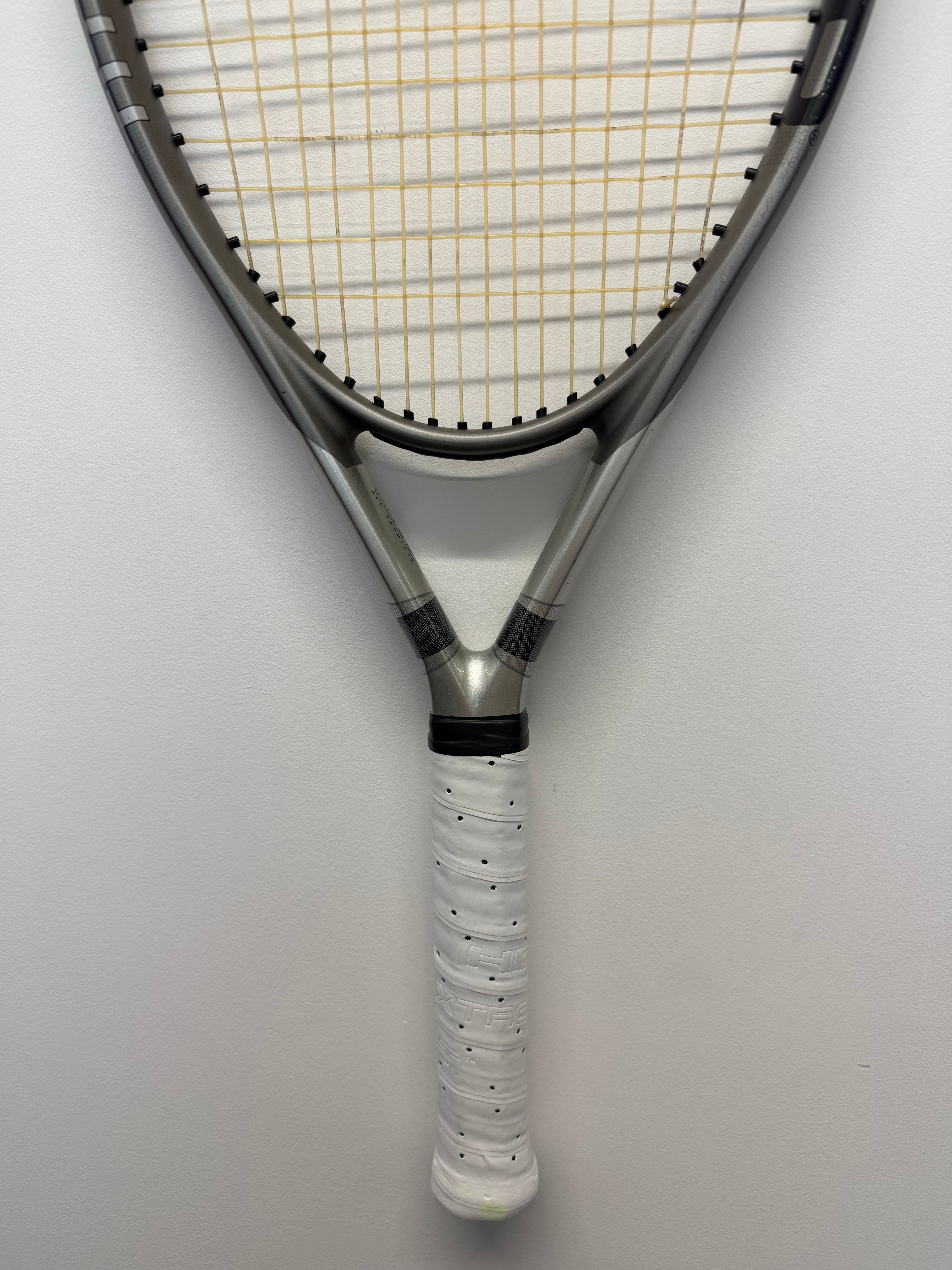 Close-up of HEAD Ti.S6 tennis racket handle and frame