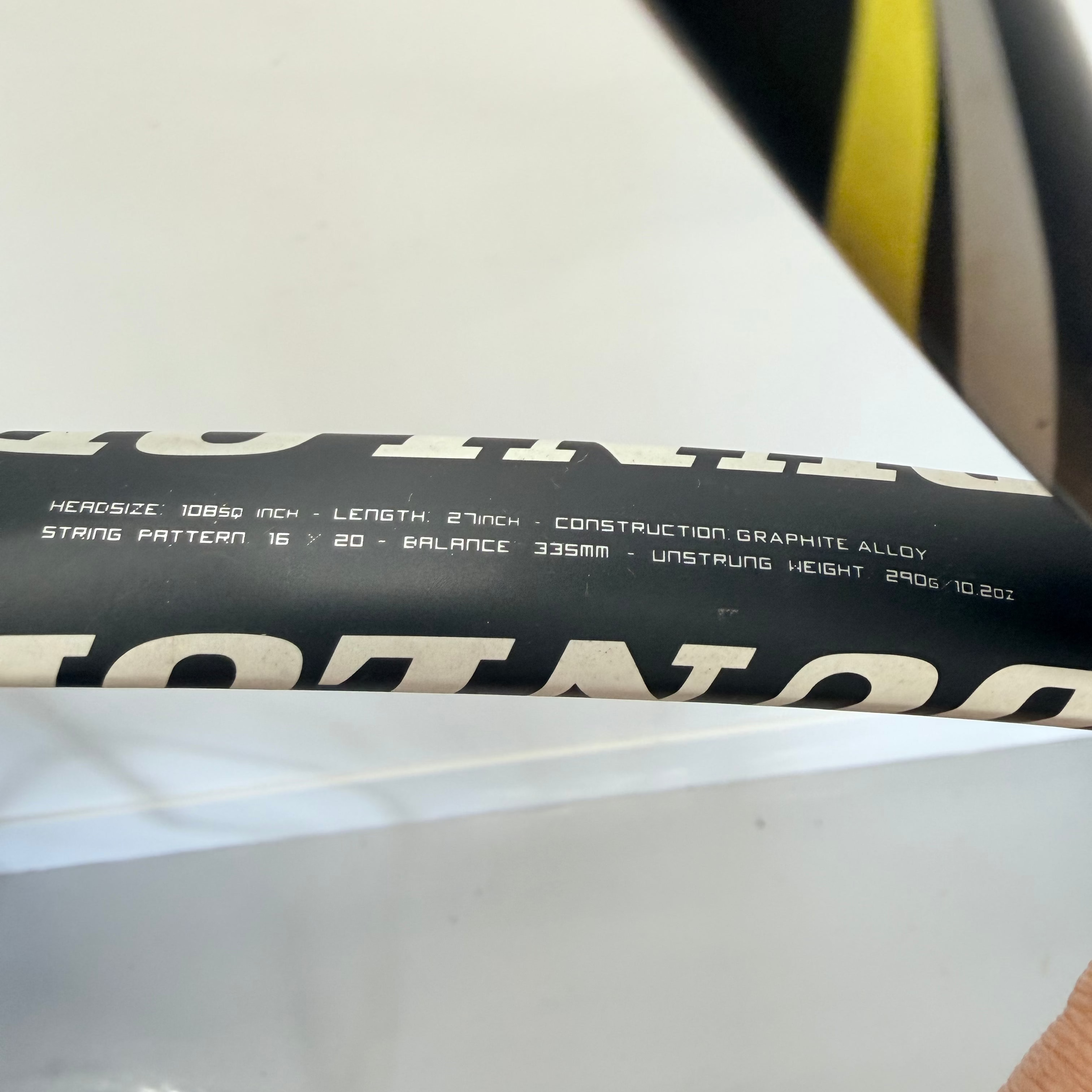 Product detail showing Dunlop Fury G100 tennis racket specifications