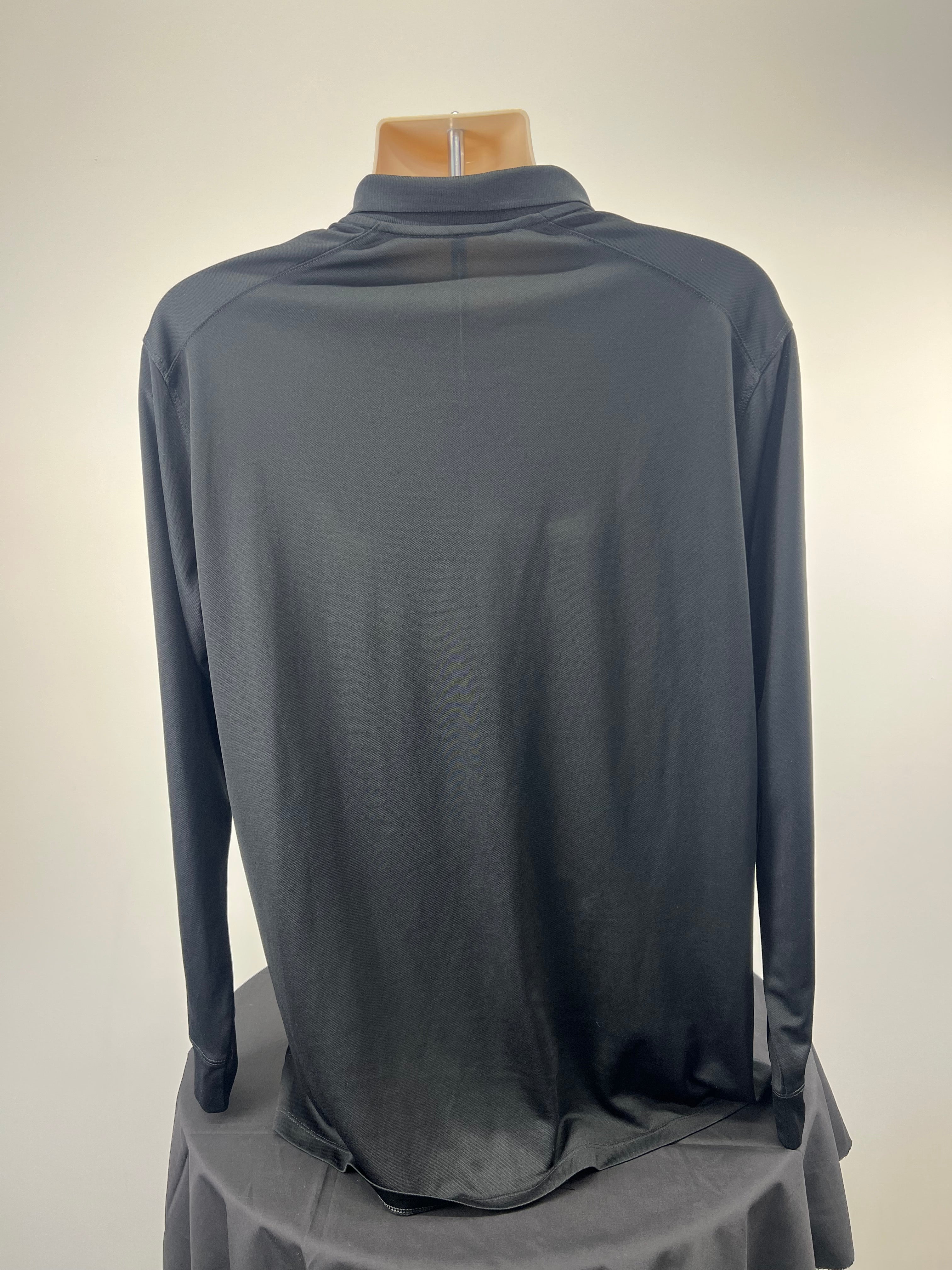 Back view of black Nike men's long sleeve golf polo in size XL
