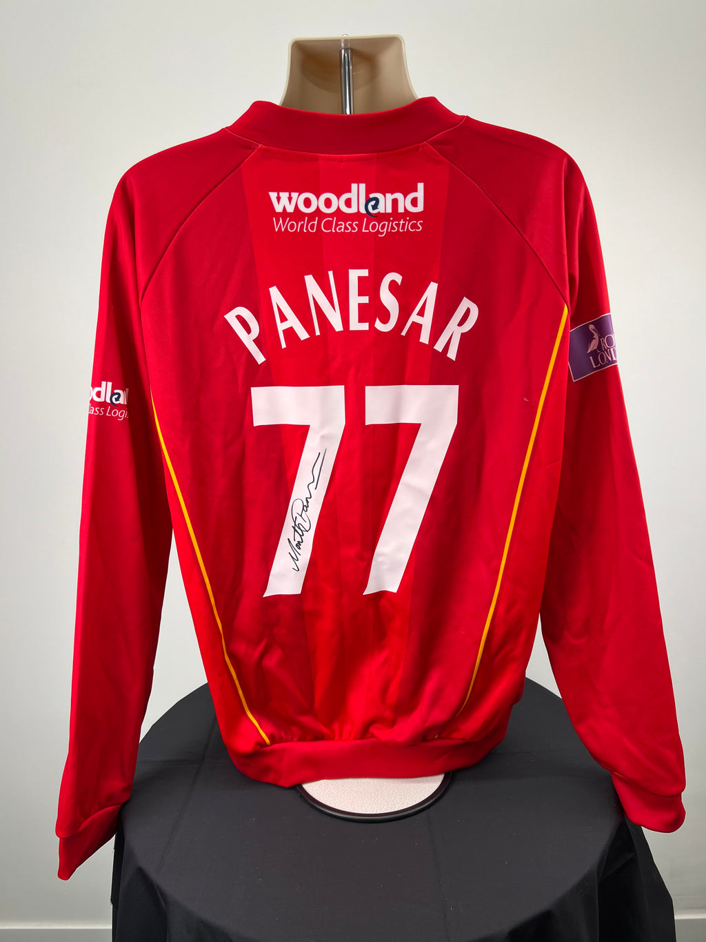 Back view of Essex Eagles jumper with 'PANESAR 77' and Monty Panesar signature on number