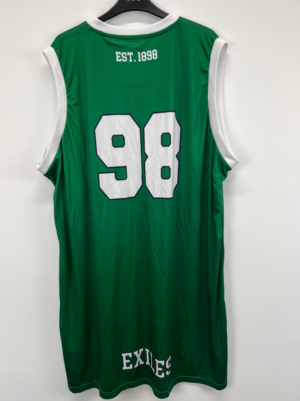 Back view of men’s London Irish rugby sleeveless training top showing EST. 1898, number 98 and Exiles text