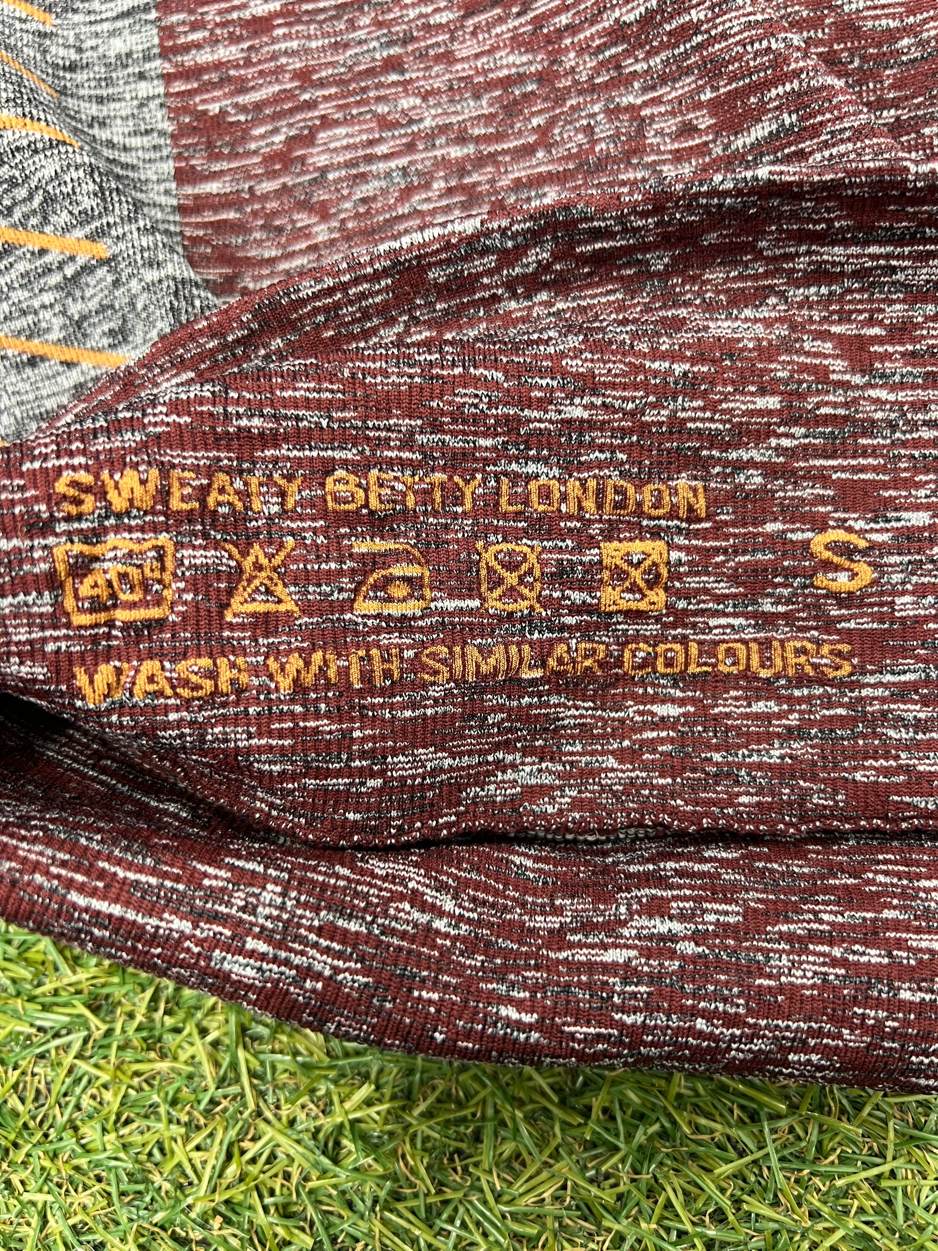 Close-up of care instructions printed on inside of seamless Sweaty Betty leggings