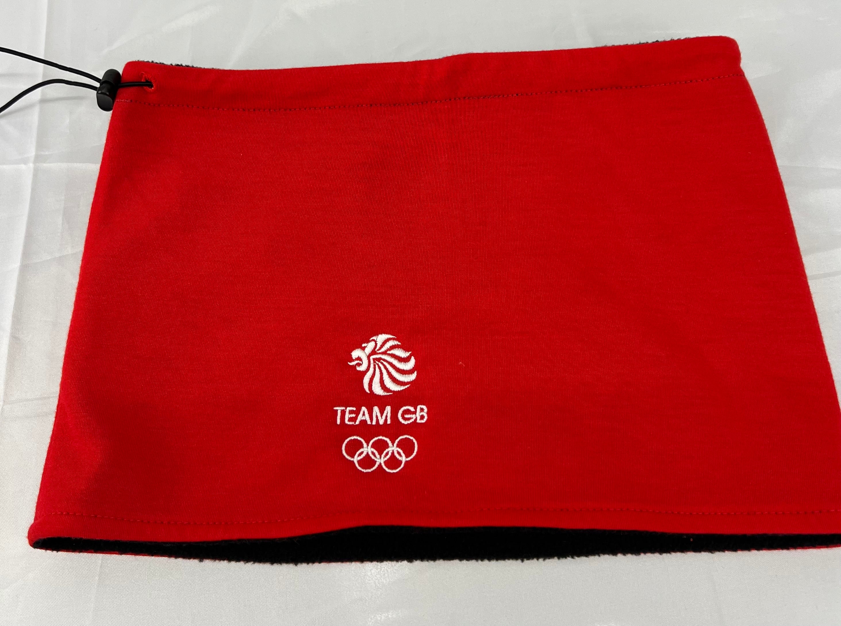 Mannequin wearing red Team GB neck warmer, showing full fit and coverage