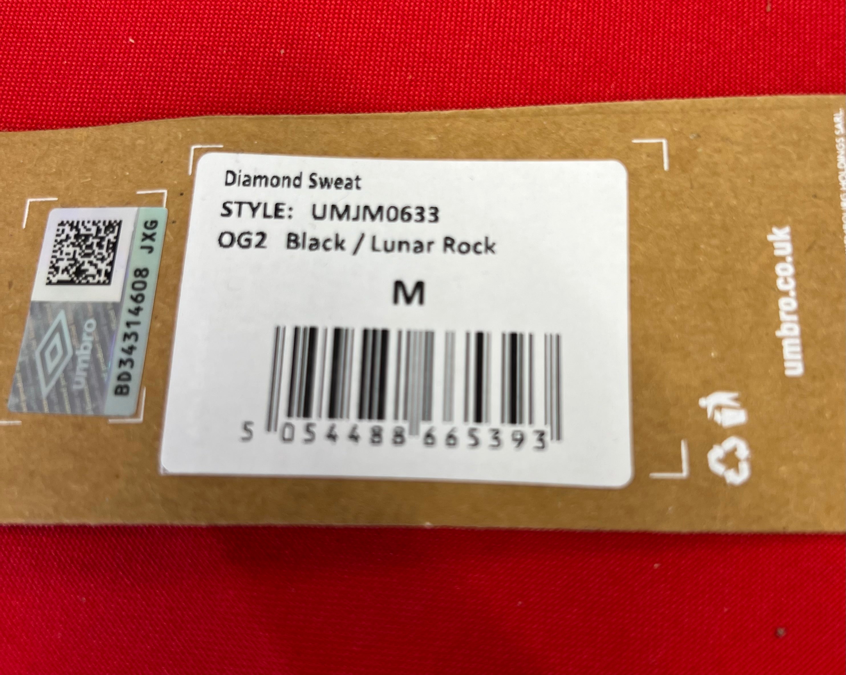 Umbro Diamond Sweatshirt product label showing style and size details