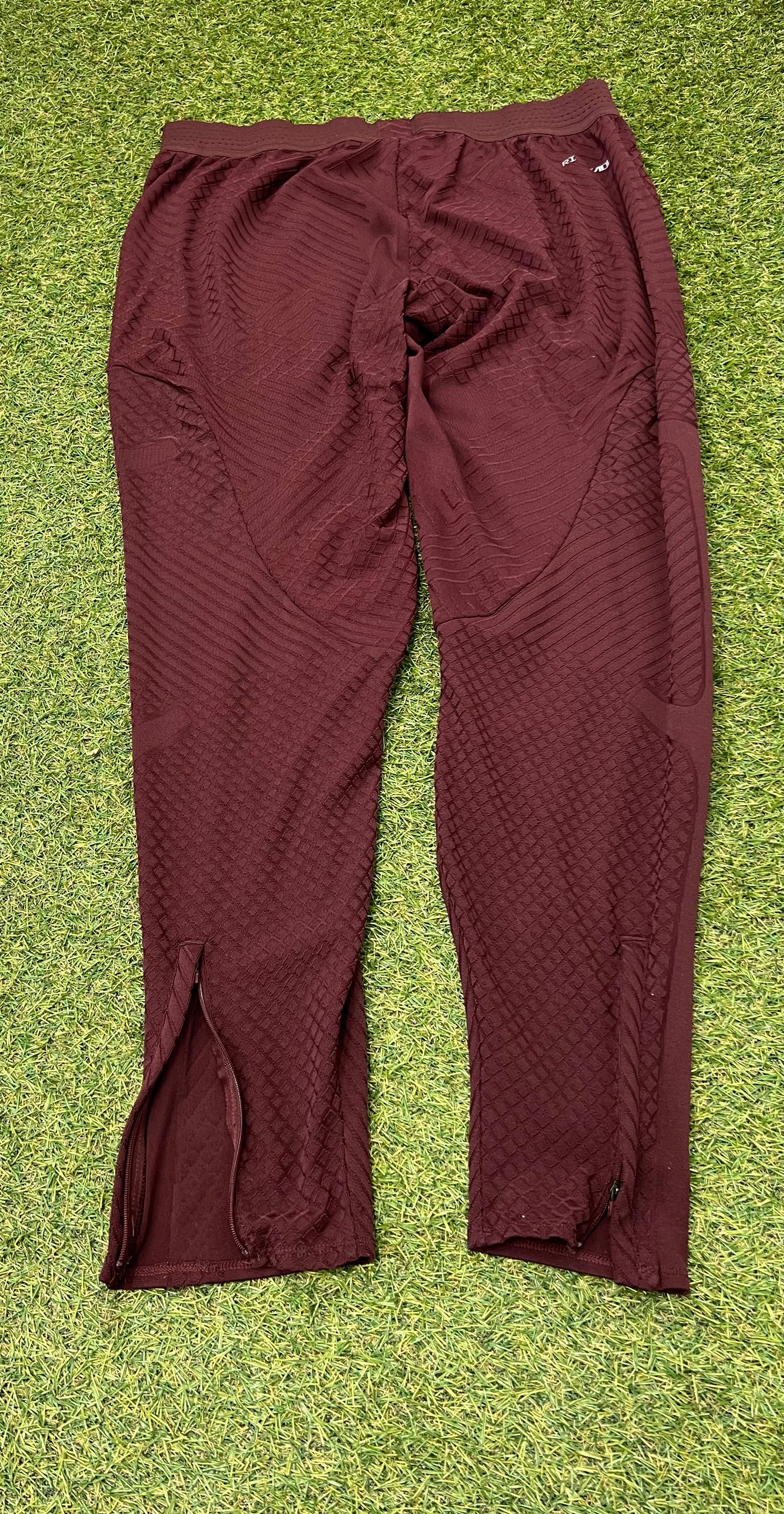 Liverpool FC Nike  Dry FitAdv Training Bottoms donated by Liverpool FC Foundation Size XL