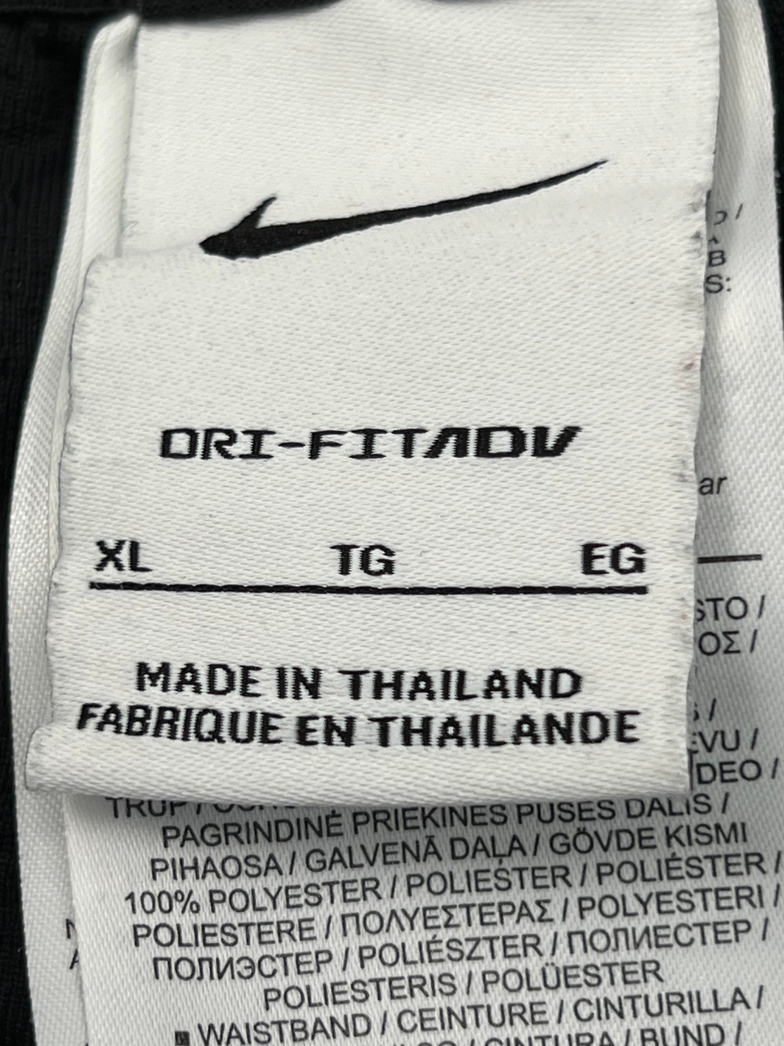 Liverpool FC Nike Dri  FitAdv Shorts - Black - Squad Worn - XL