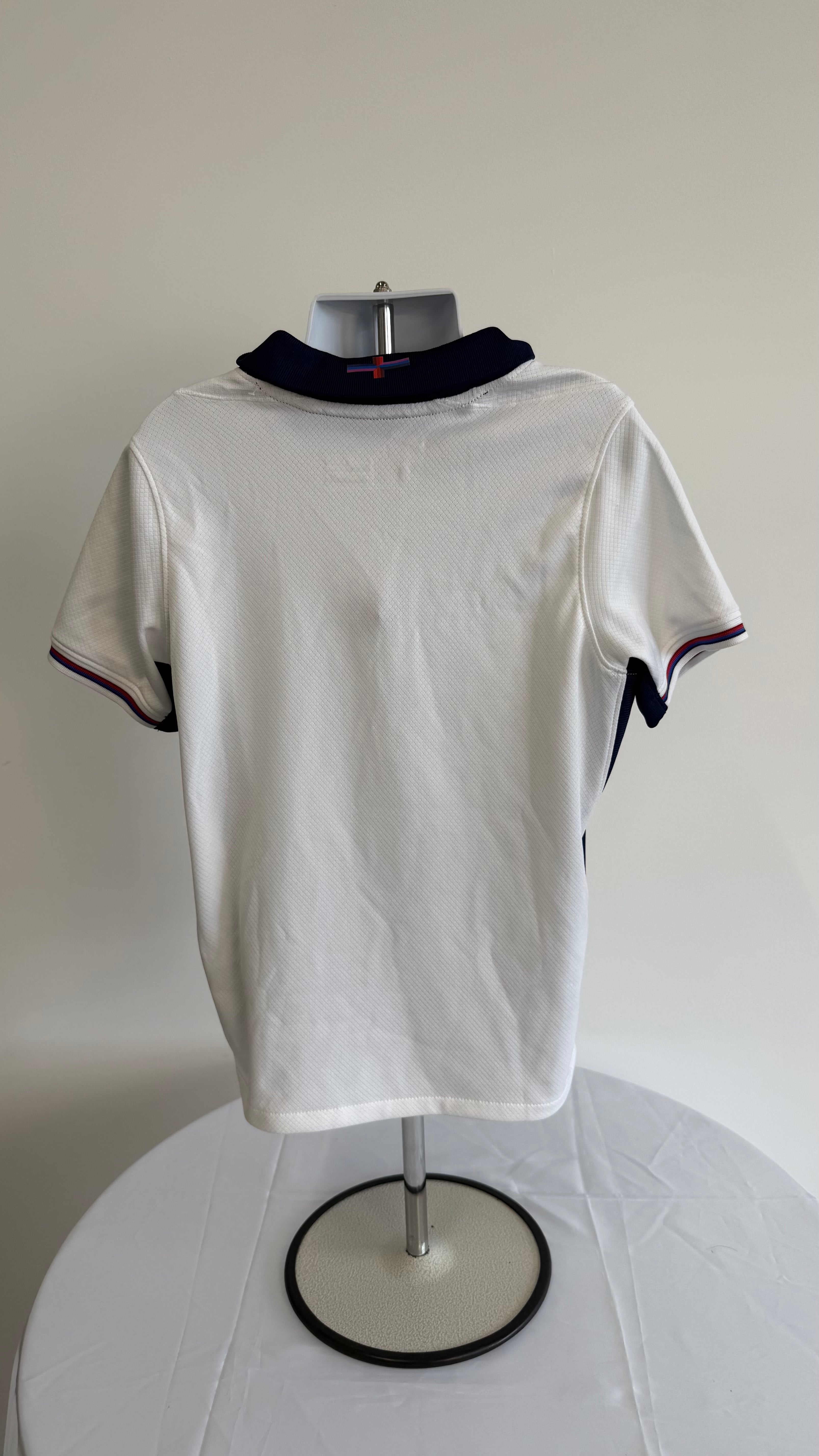 Kids England Football Kit Nike - kids size 122-128cm
