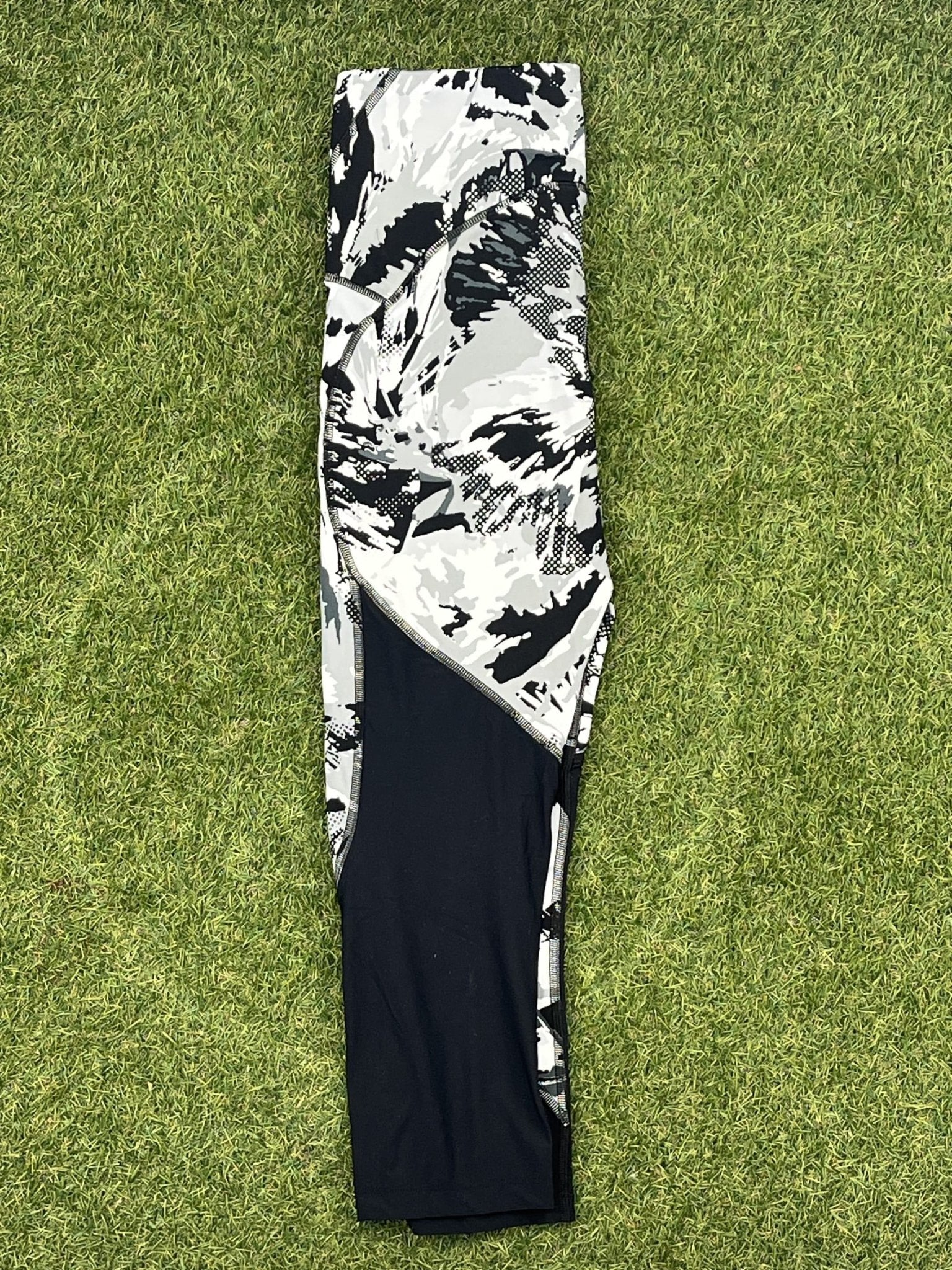 Abstract Printed Under Armour Leggings - kitround kitround product