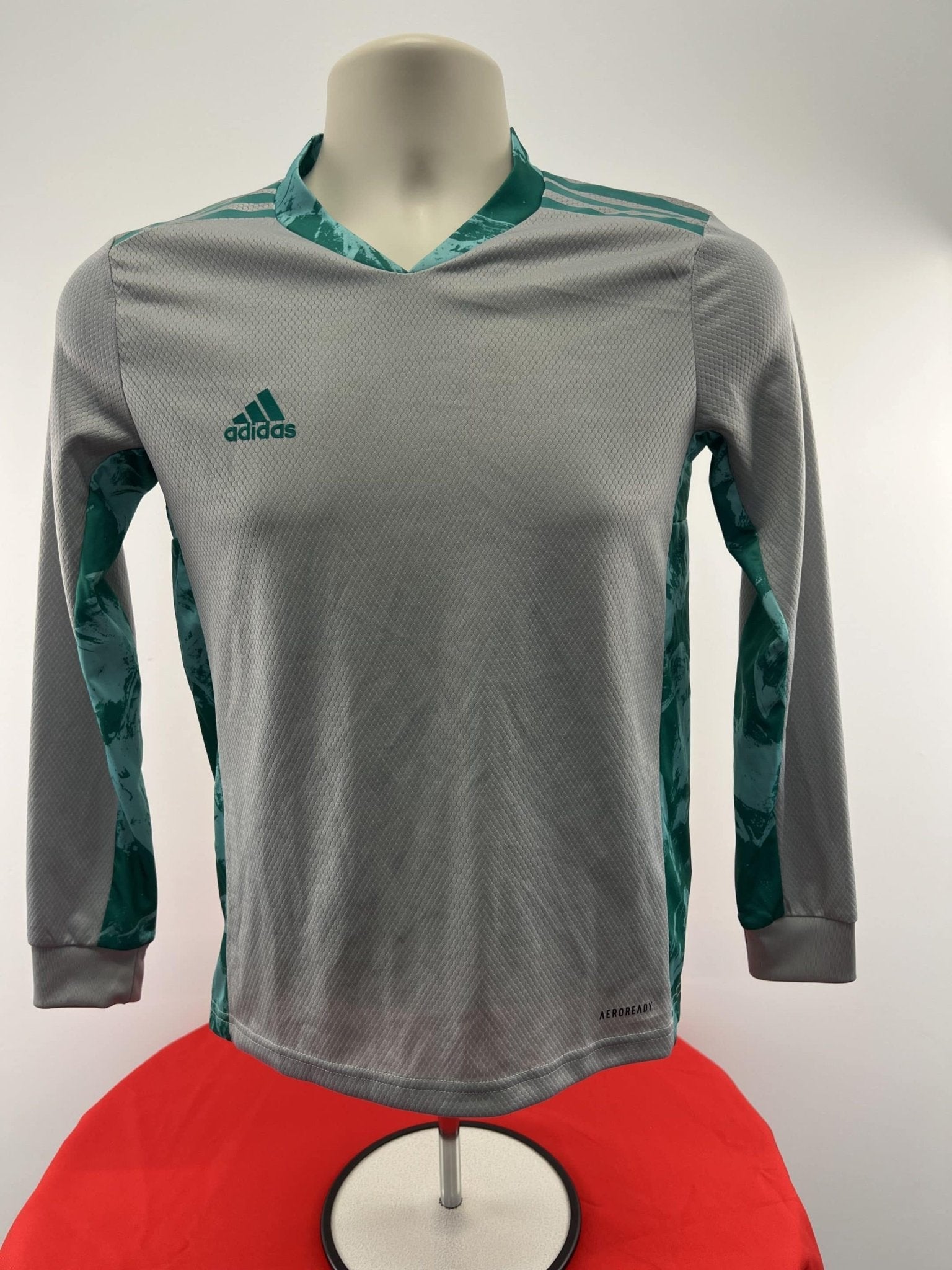 adidas Football Jersey with Mesh Panels Kid's Size 11 - 12 Yrs - kitround kitround product