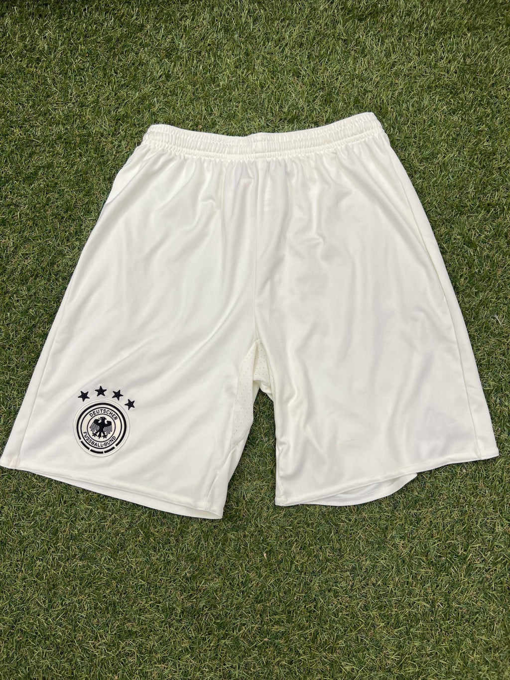 Adidas German Football Association Shorts Age 13 - 14 yrs - kitround kitround product