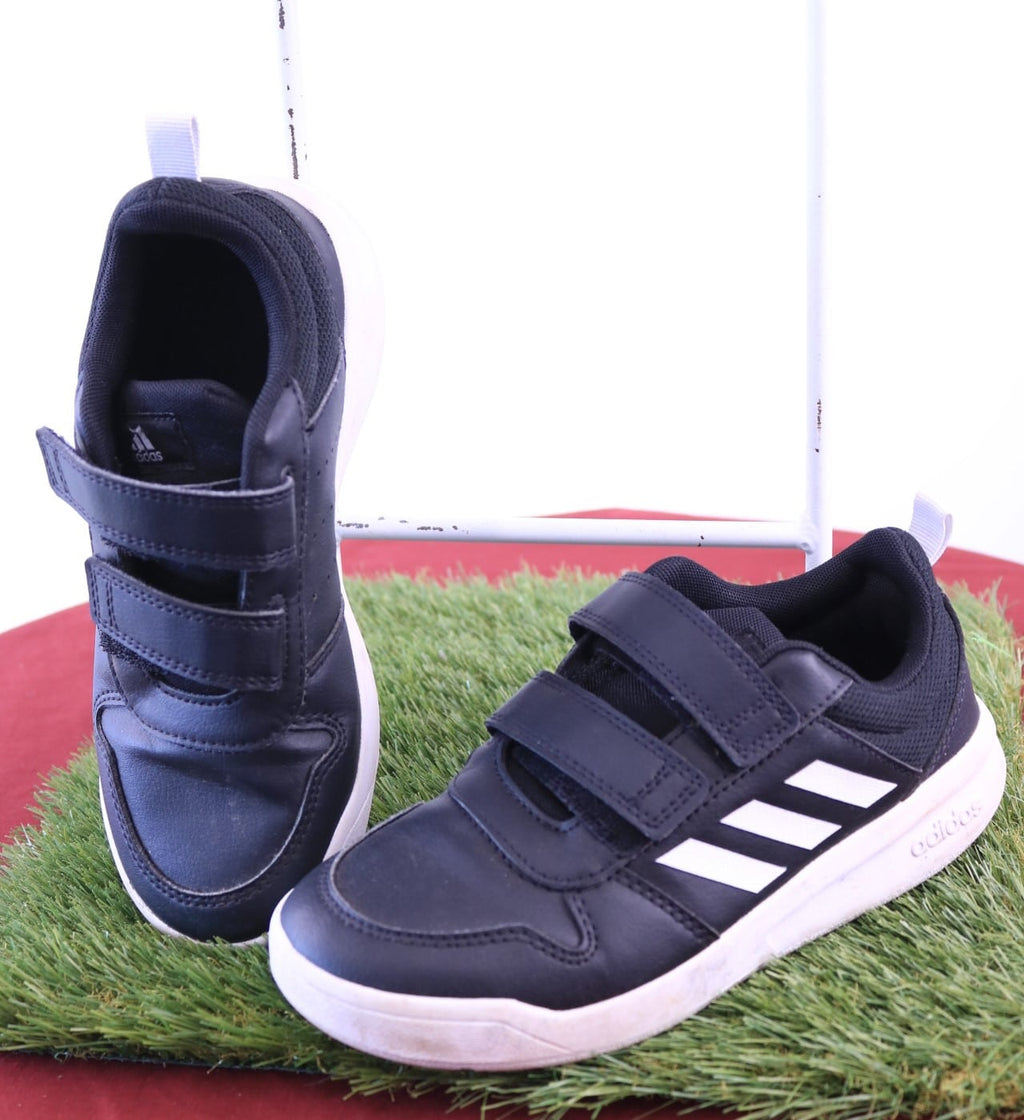 adidas Kids Trainers - kitround kitround product
