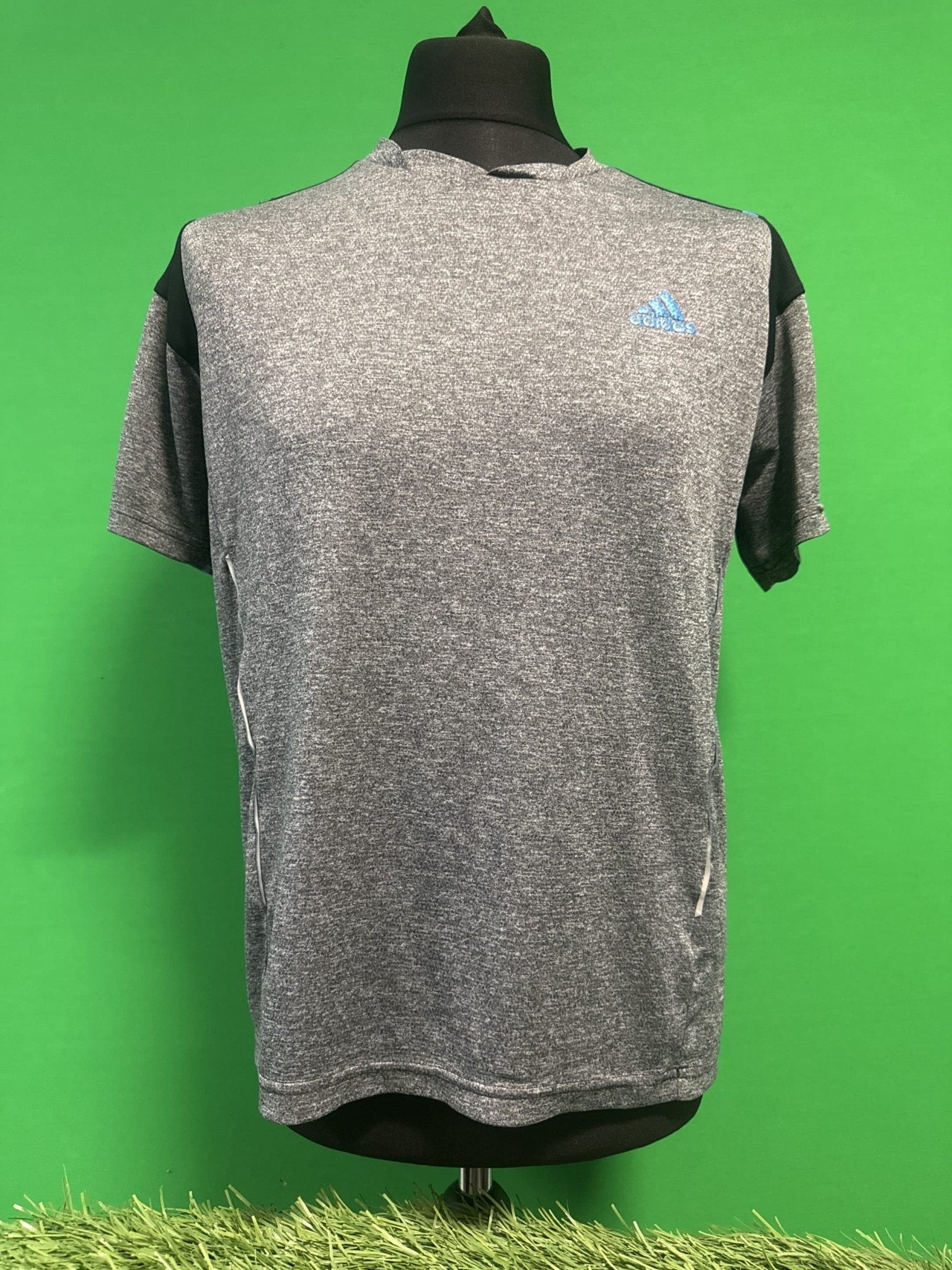adidas Men's Grey Training Top - kitround kitround product