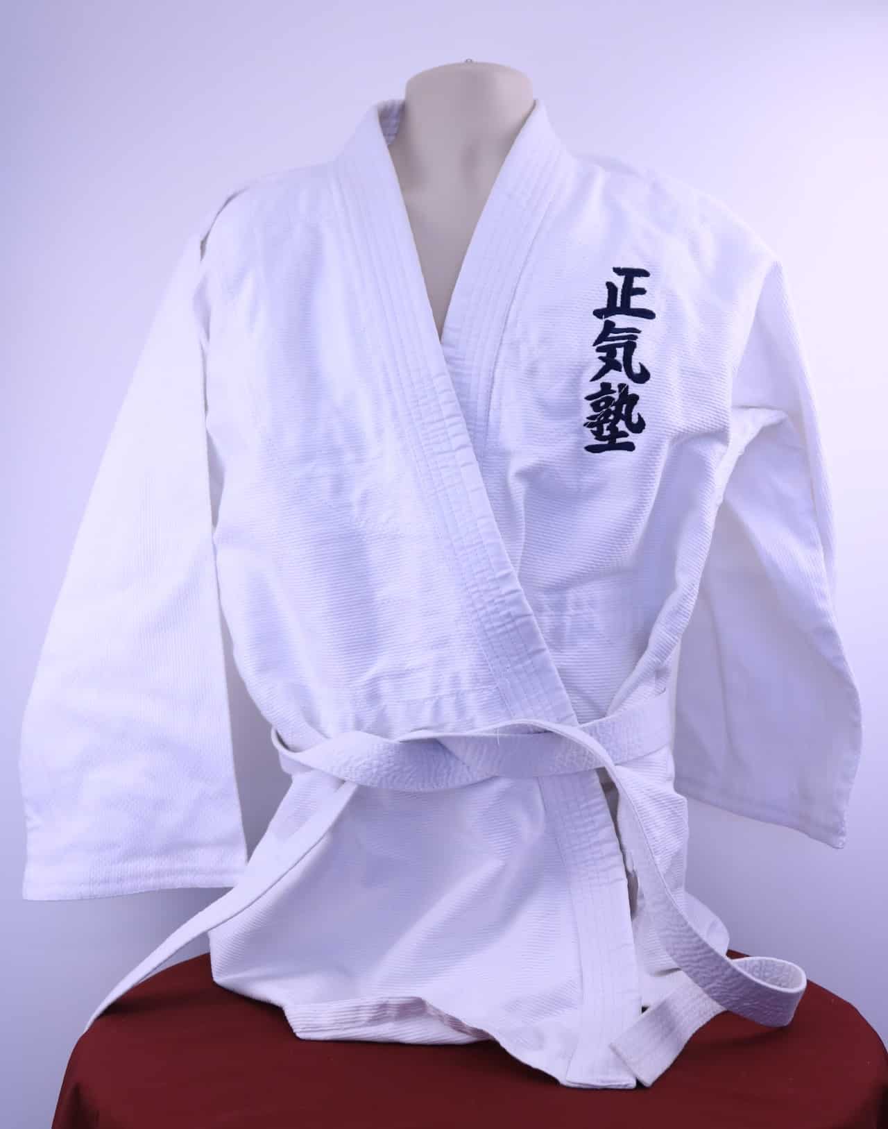 Adults Blitz Martial Arts Jacket Size 4 170cms - kitround Youth Sport Trust product