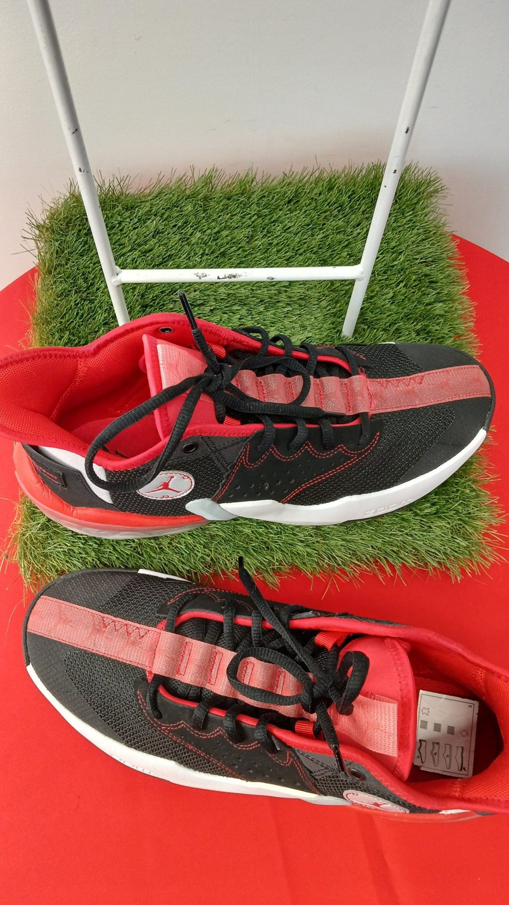 Air Jordan Basketball Trainers Black & Red - kitround kitround product