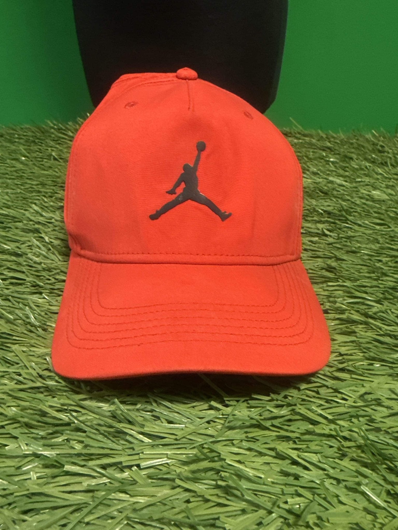 Air Jordan Red Cap - kitround kitround product