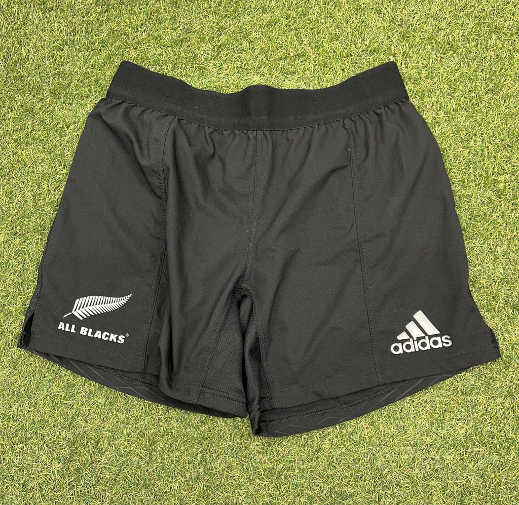All Blacks Rugby Shorts XL - kitround kitround product
