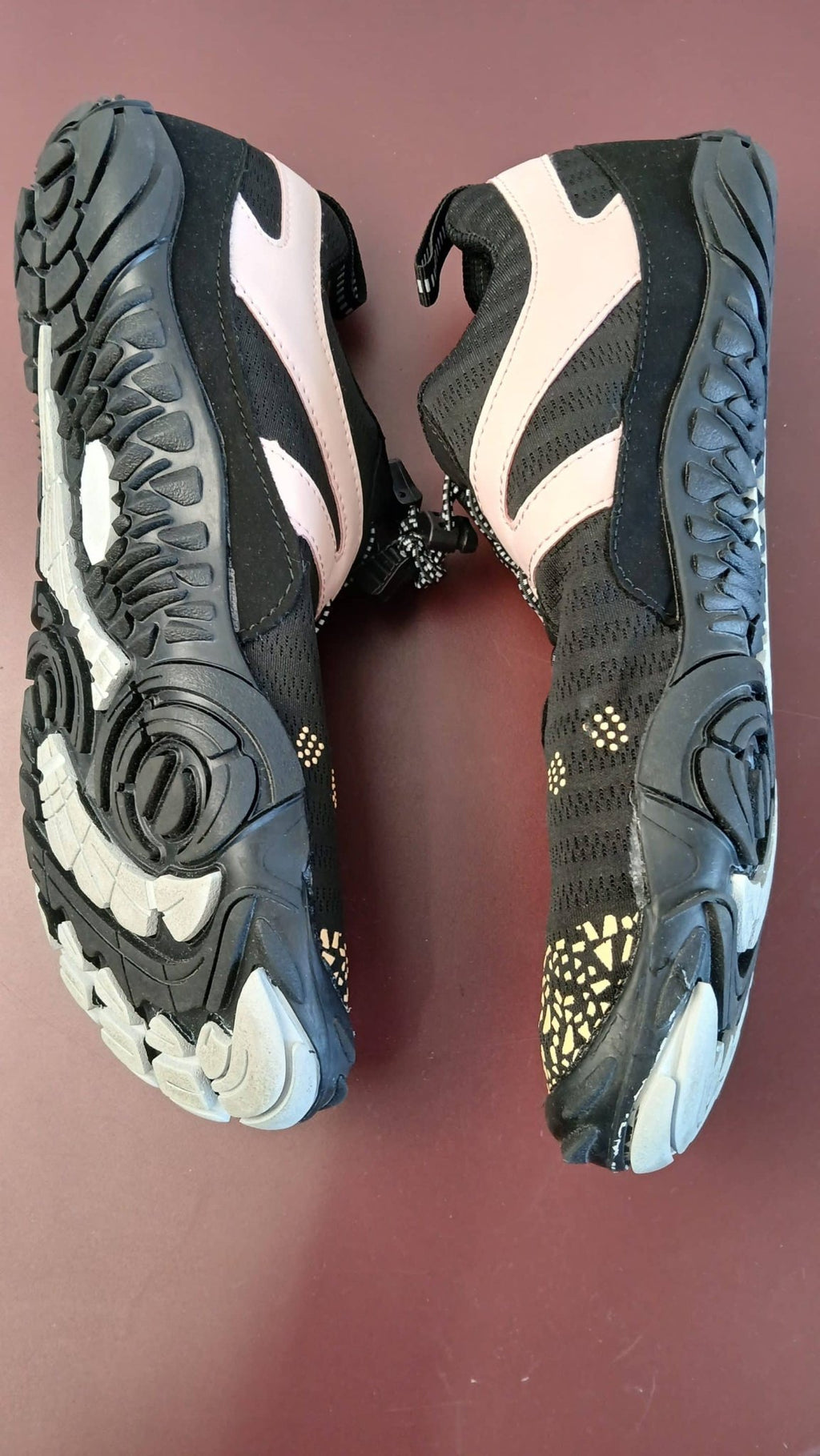 Black & Pink Athletic Trainers - kitround kitround product