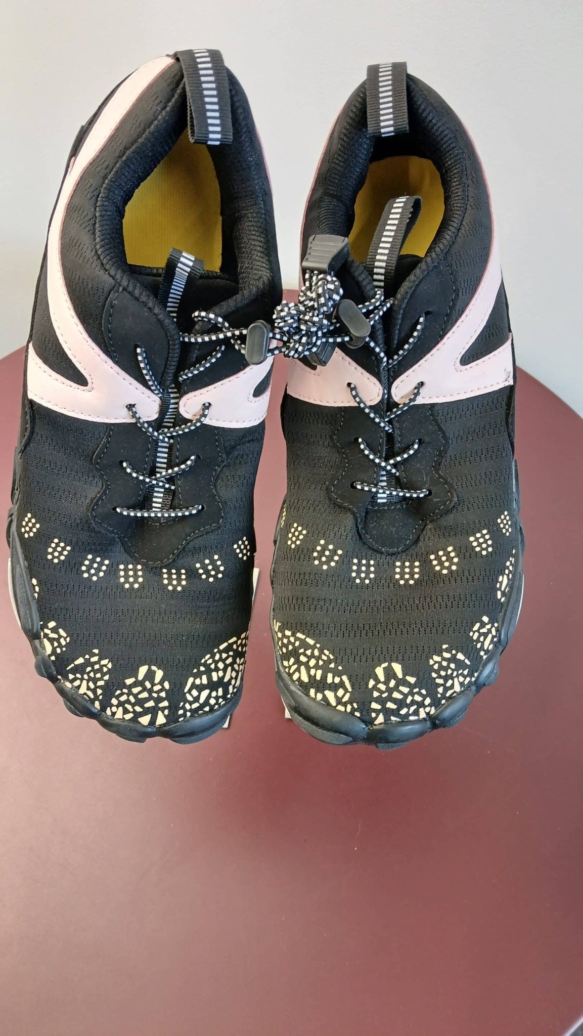 Black & Pink Athletic Trainers - kitround kitround product