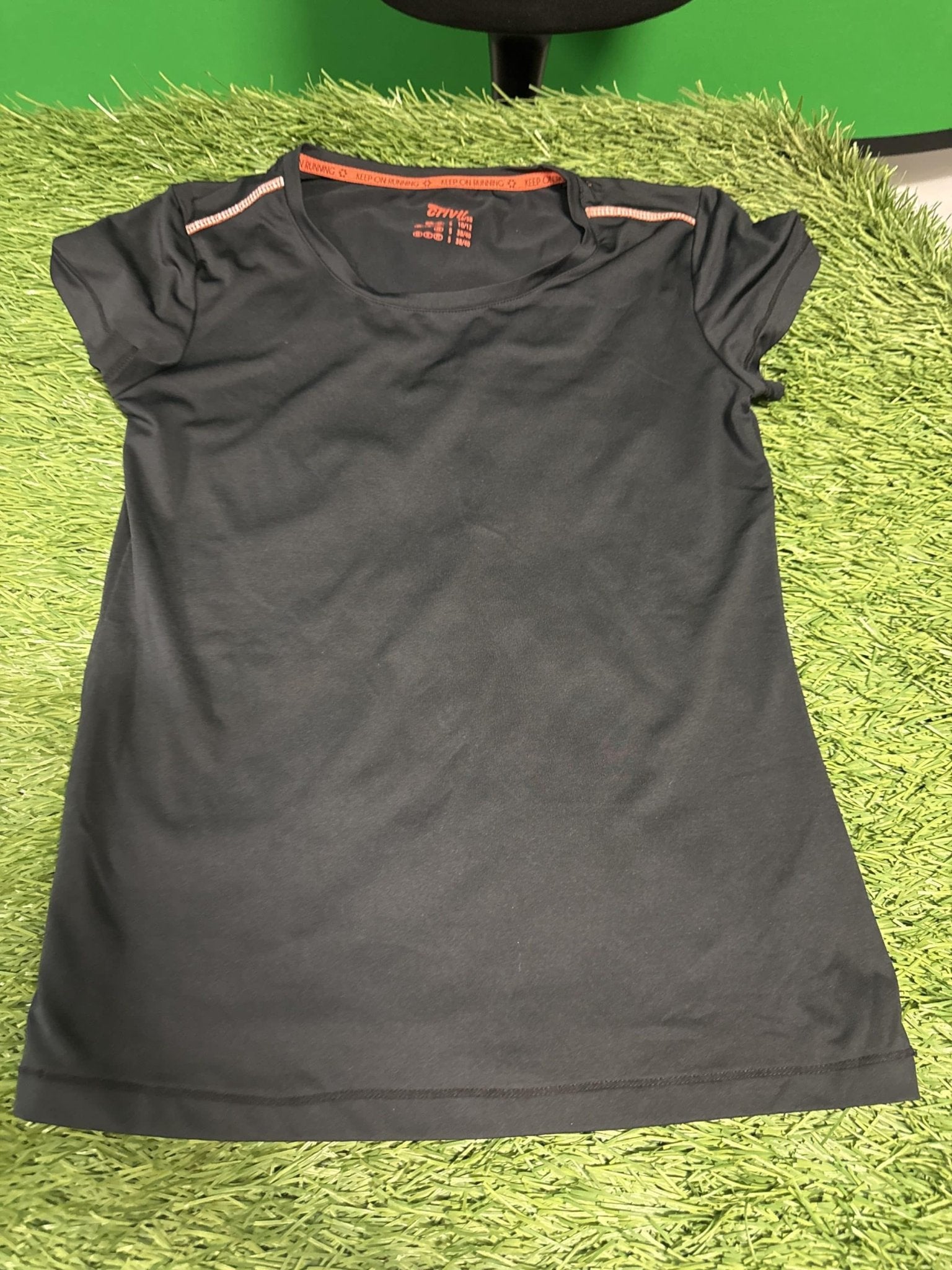 Crivit Athletic T-Shirt - kitround kitround product