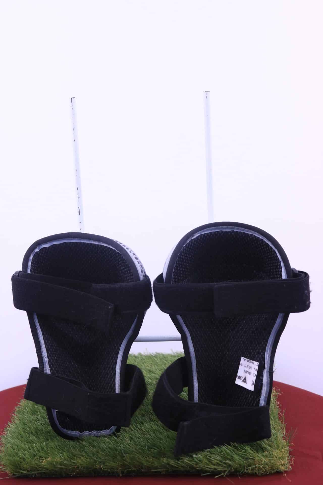 Dainese Knee Pads - kitround kitround product