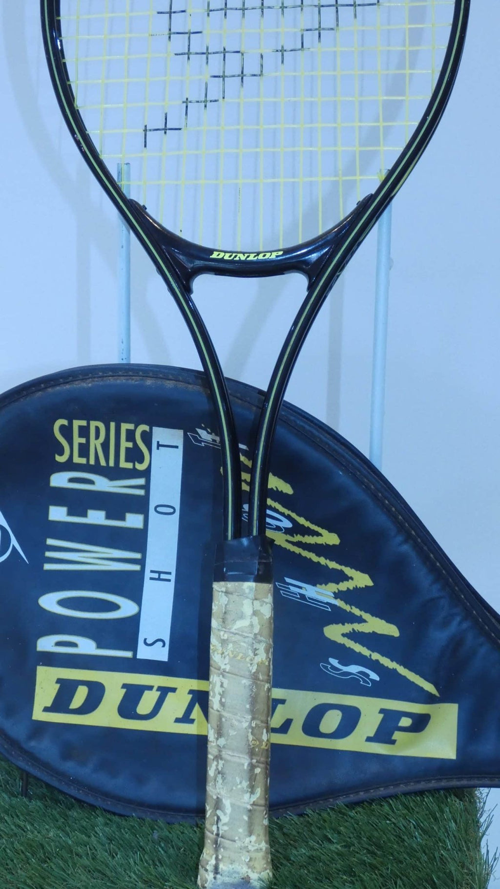 Dunlop Tennis Racquet with Cover, 27 inches in length, grip 4 1/2 inches, size 4. - kitround kitround product