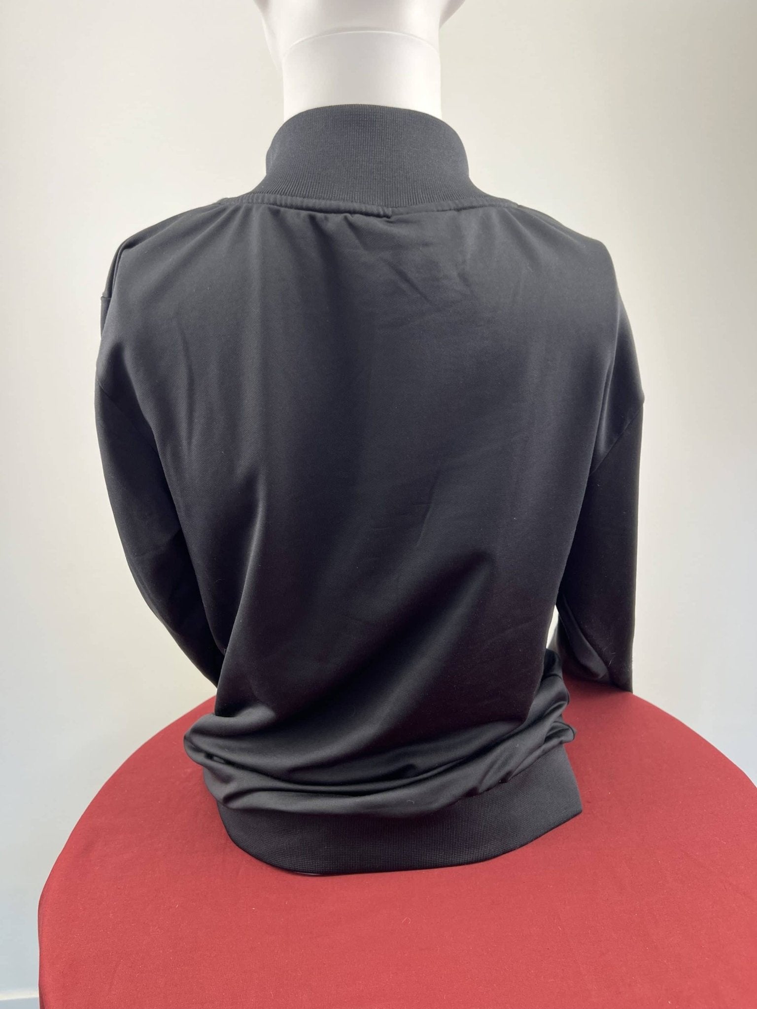 Ellesse Black Jacket - kitround kitround product