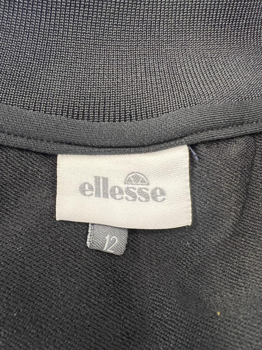 Ellesse Black Jacket - kitround kitround product