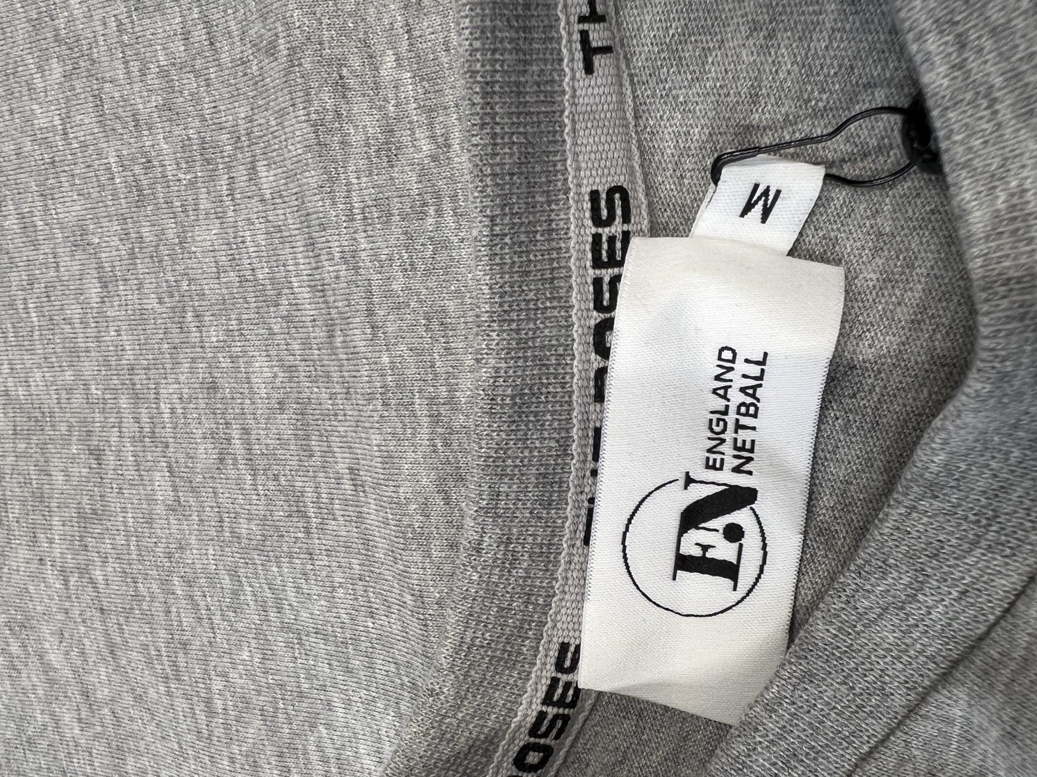 England Netball Future Rose T-Shirt Kids Size M - kitround England Netball product