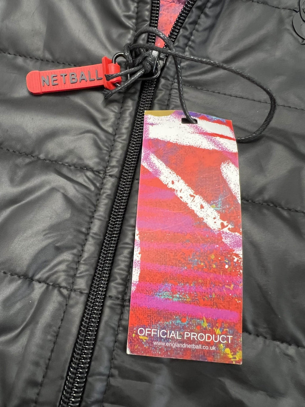 England Netball Graffiti Lined Quilted Jacket Size 8 - kitround England Netball product
