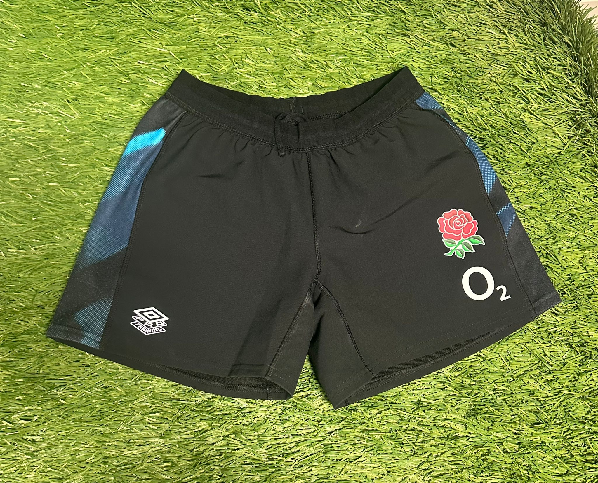 England Rugby Shorts - kitround London Irish Foundation product