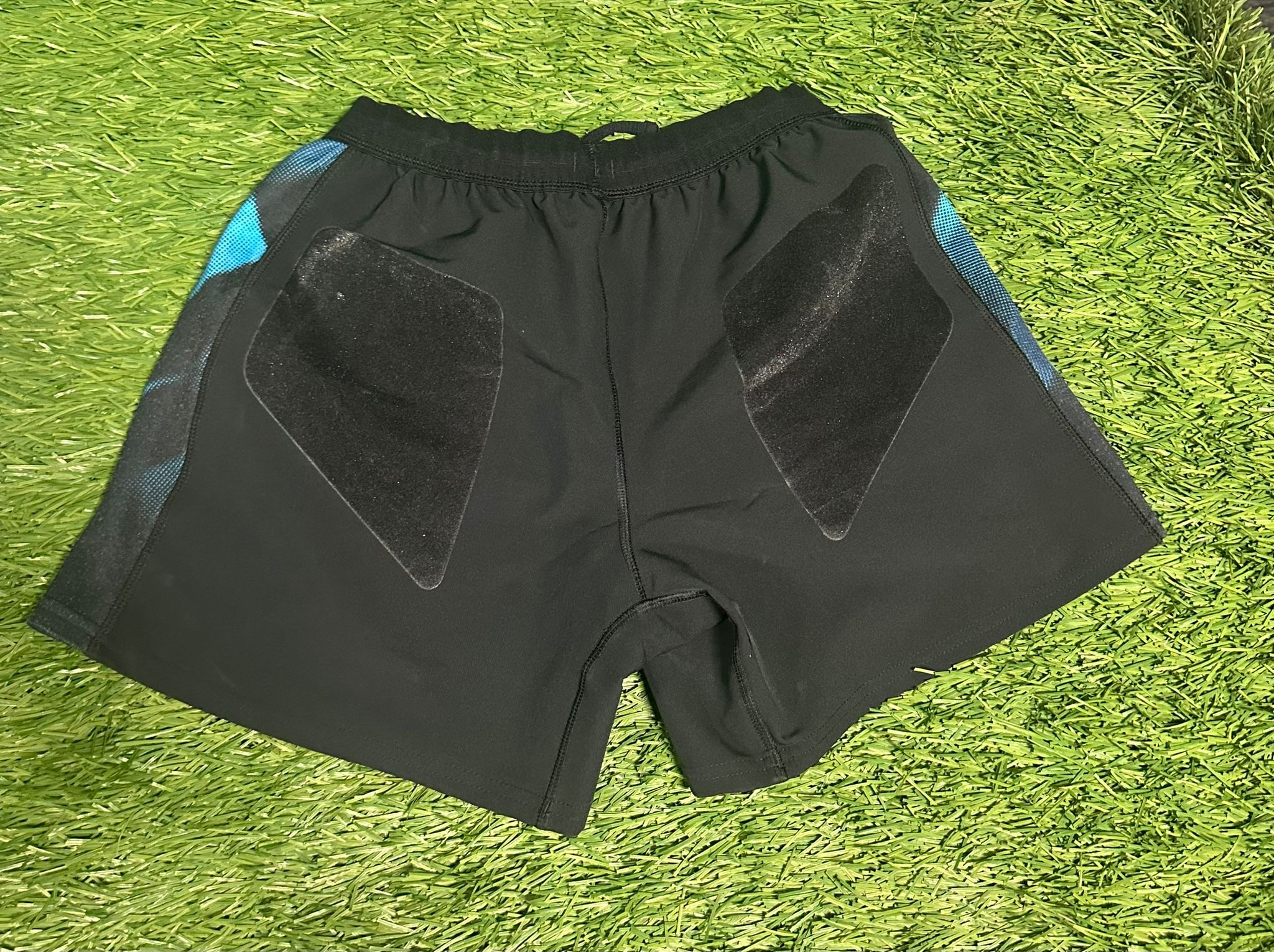 England Rugby Shorts - kitround London Irish Foundation product