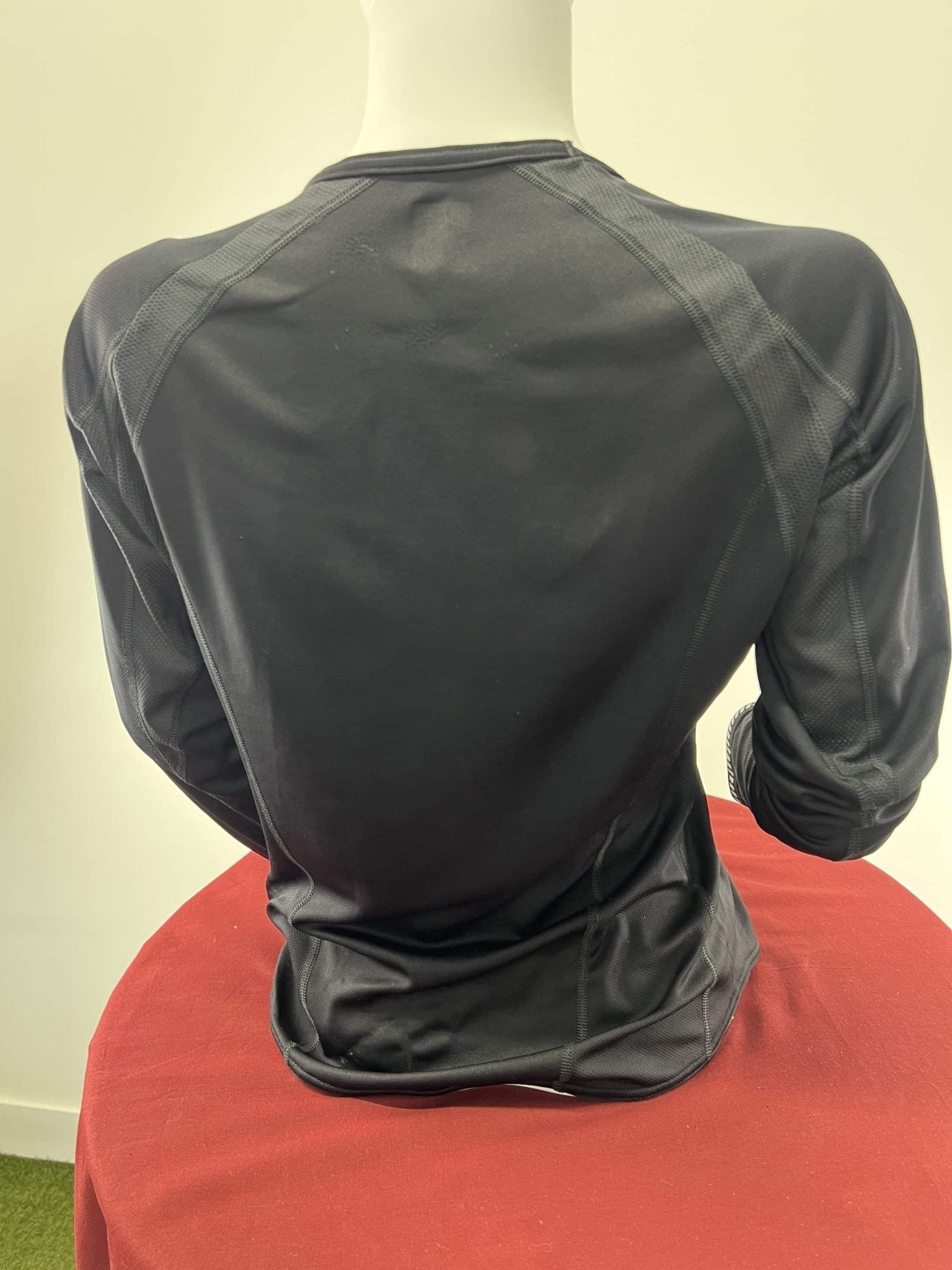 Gore Running Wear Black Long Sleeve Top - kitround kitround product