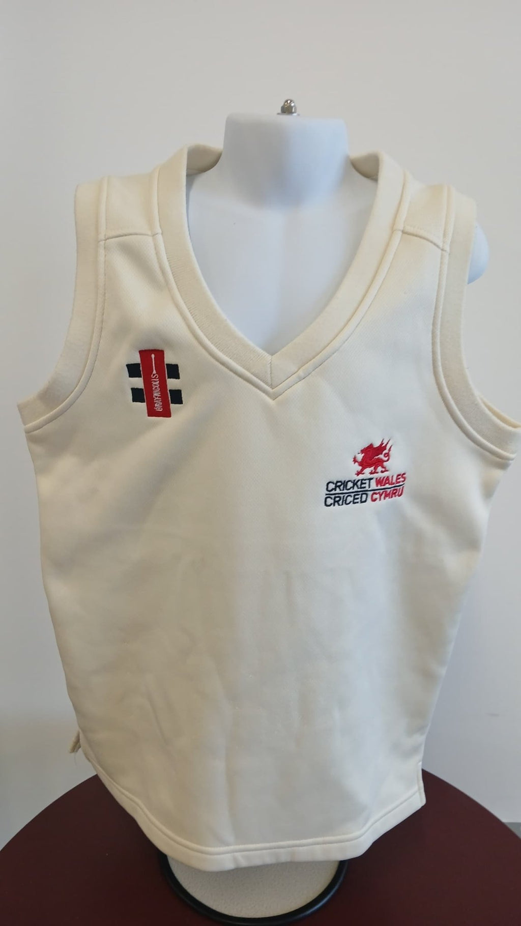 Gray Nicolls Cricket Wales Sweater Vest - kitround kitround product