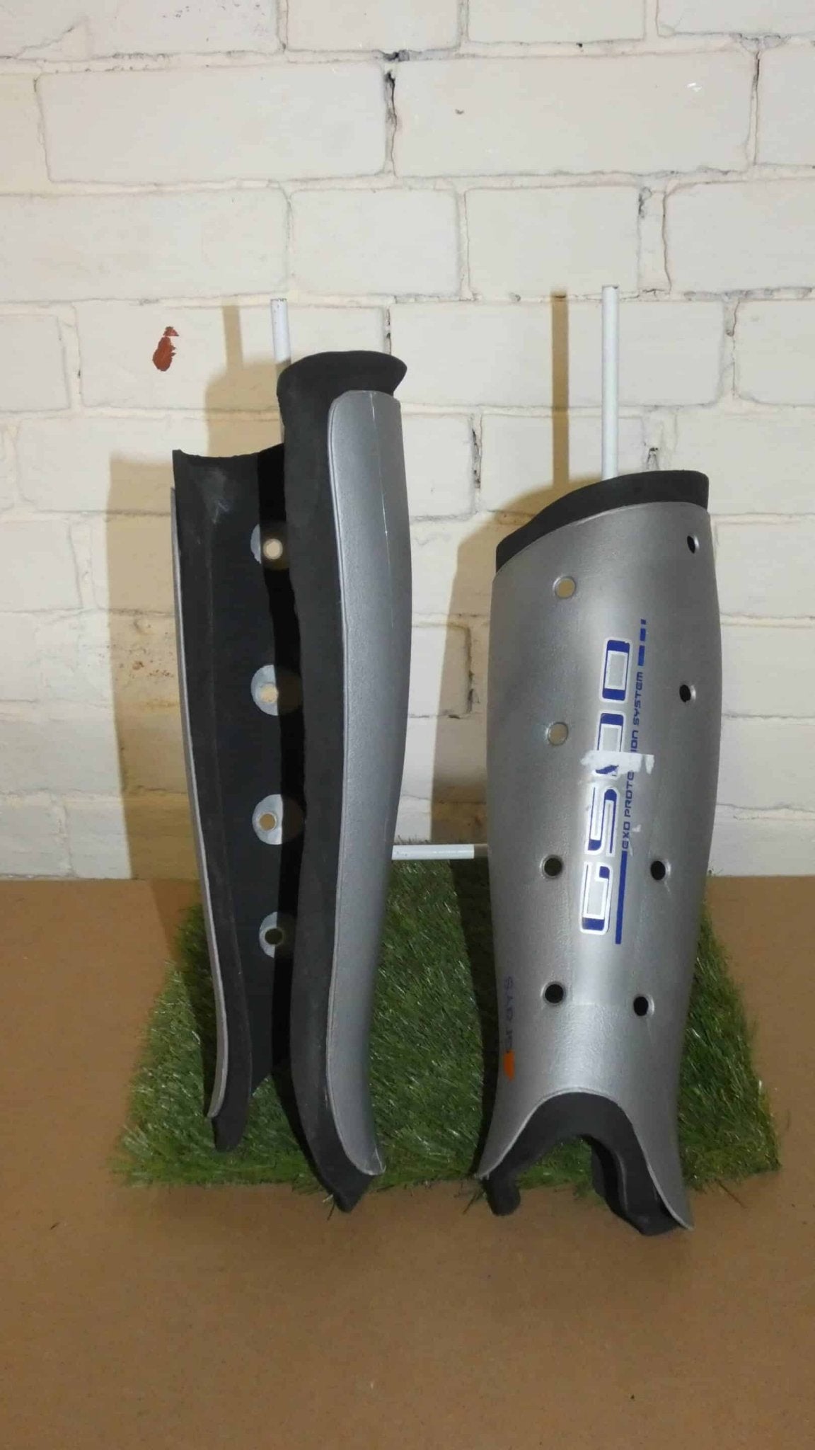 Grays G500 Hockey Shin Pads - kitround kitround product