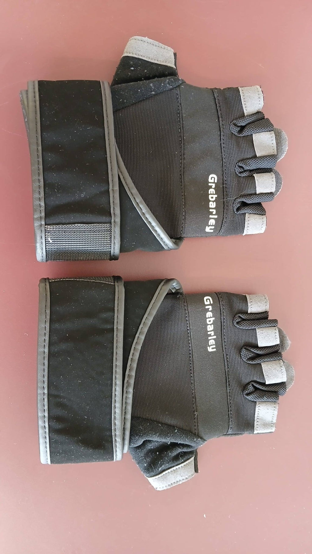 Grebarley Weightlifting Gloves with Wrist Support - kitround kitround product