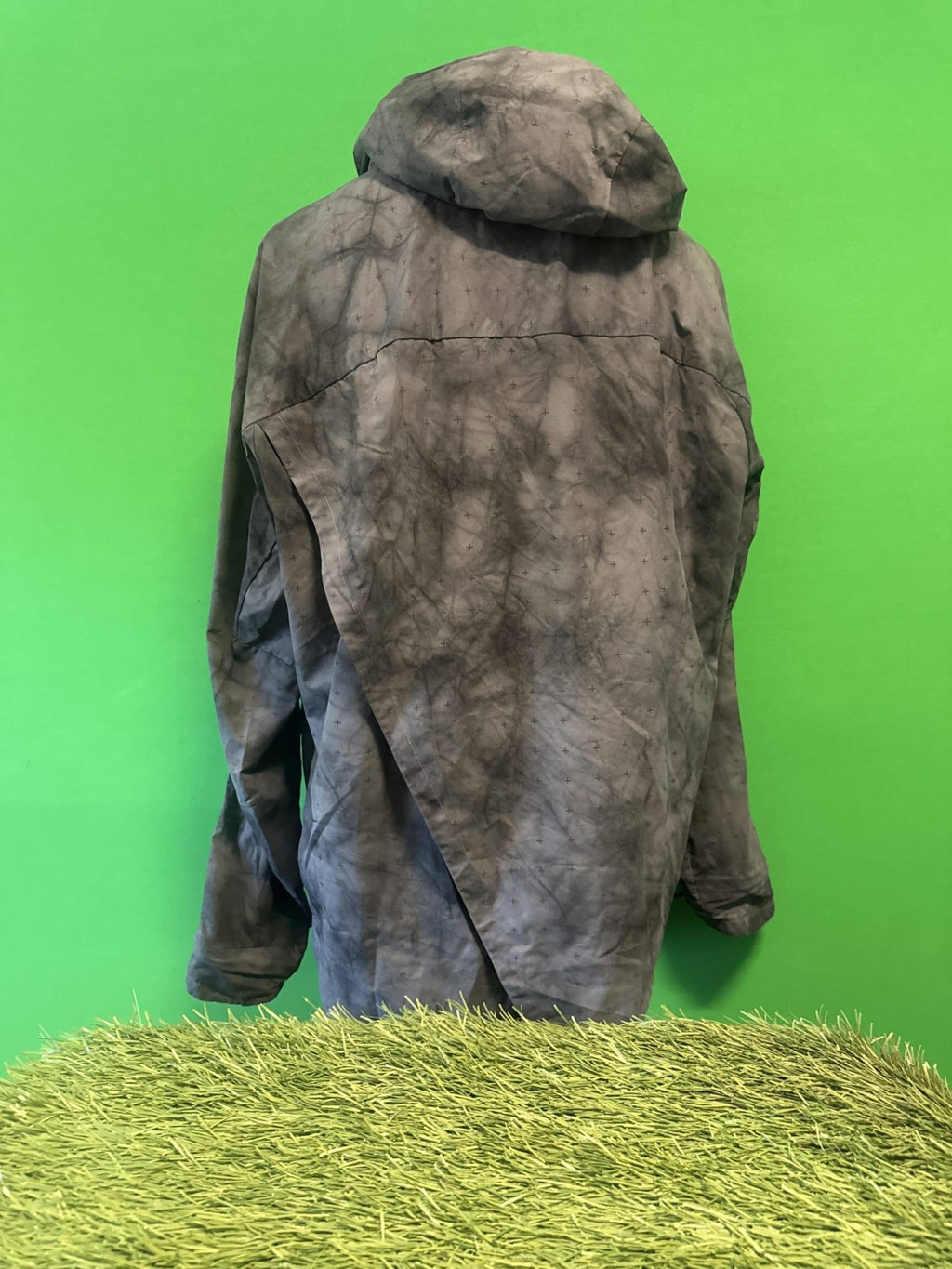 Grey Nike Hooded Sports Jacket - kitround kitround product