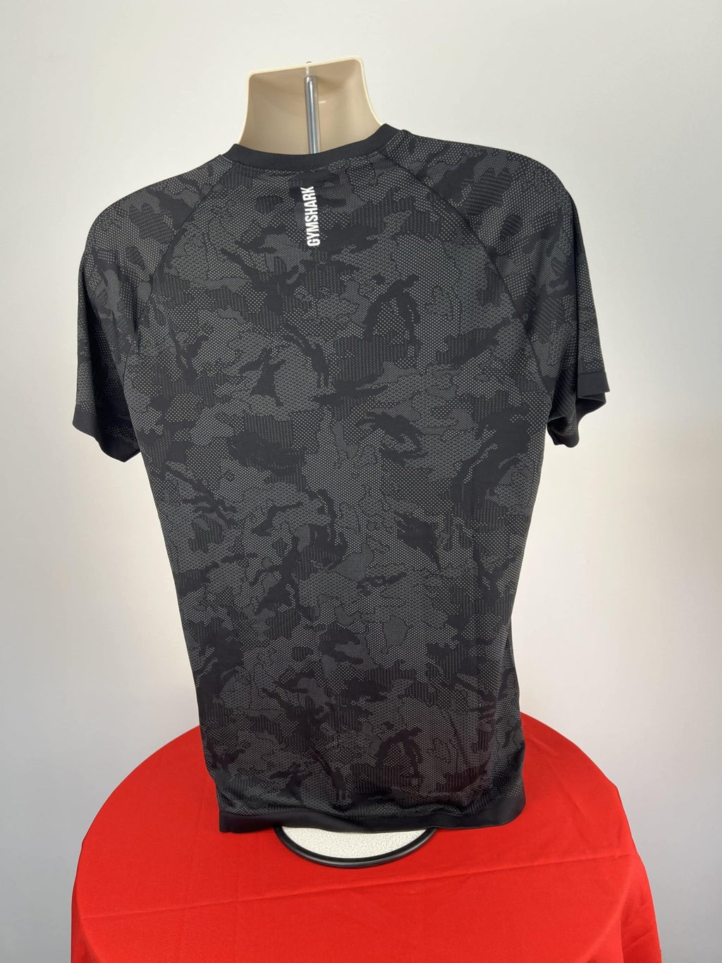 Gymshark Camo T-Shirt - kitround kitround product