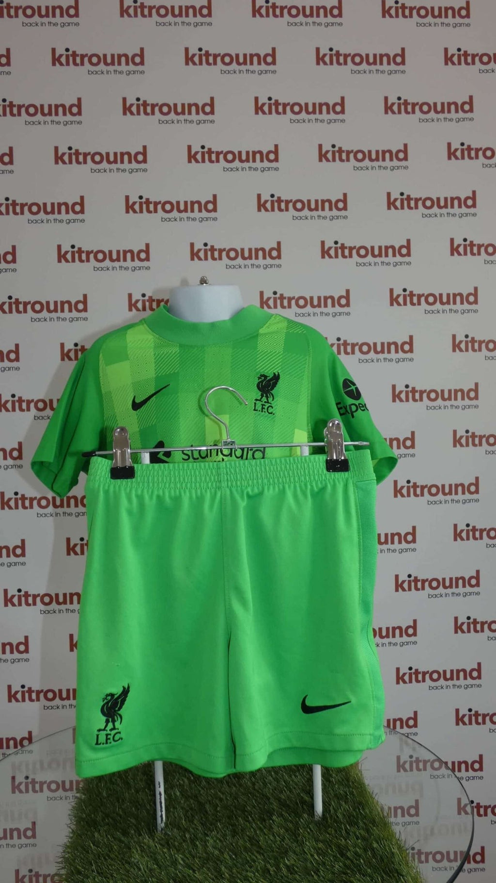 Kids Liverpool FC Football Kit - kitround kitround product