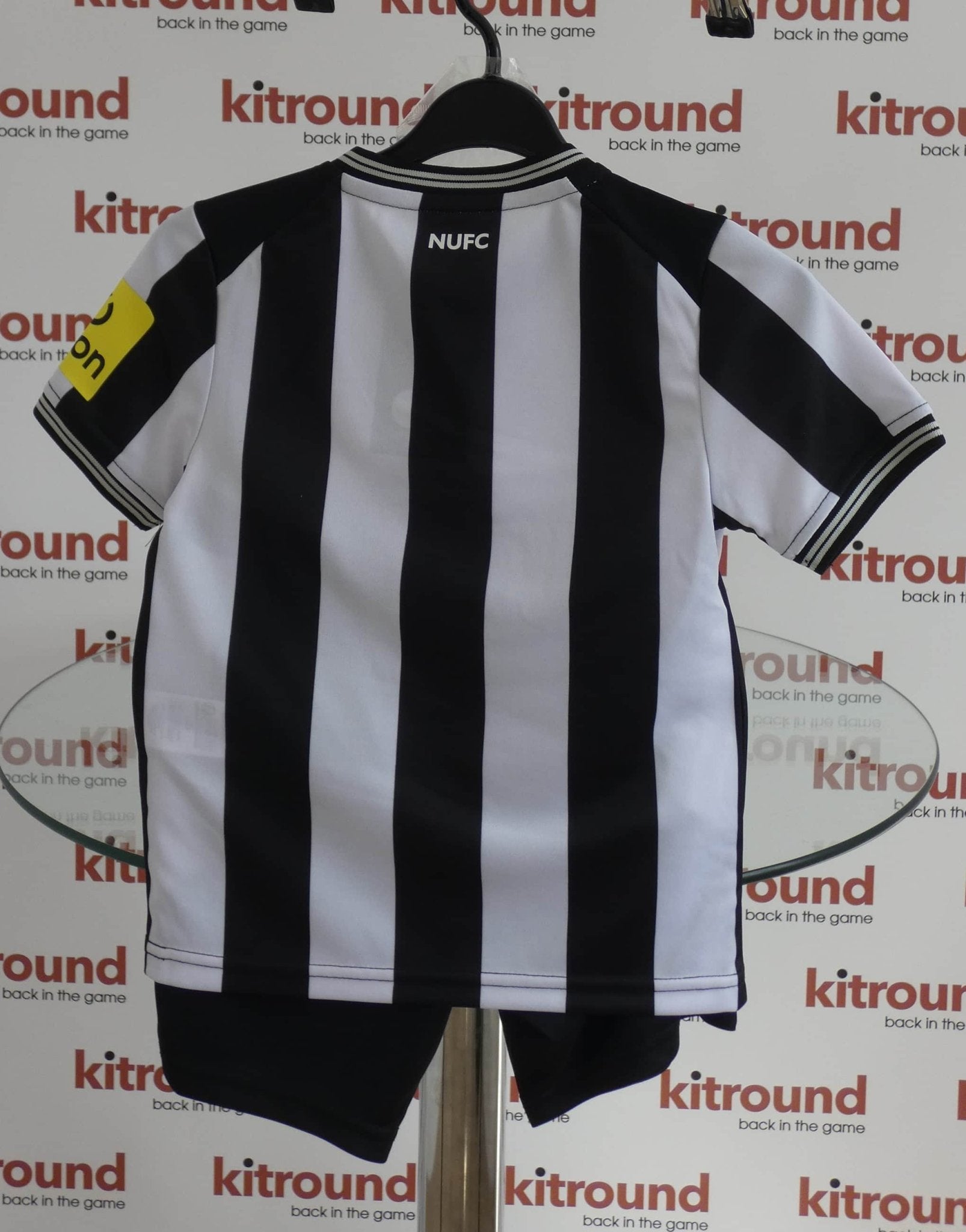 Kids Newcastle United Home Kit - kitround kitround product