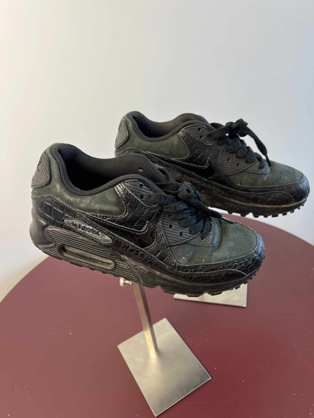 Kid's Nike Air Max Trainers - kitround kitround product