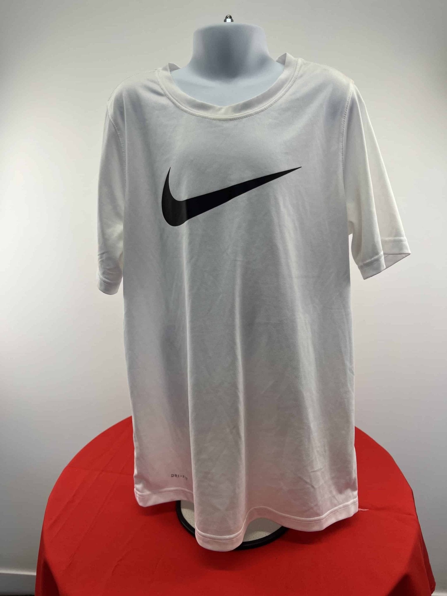 Kid’s Nike Dri - Fit T-Shirt Age 12 - 13 yrs - kitround kitround product