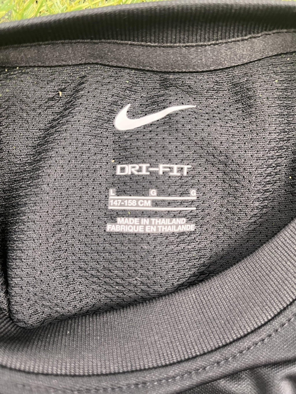 Kids Nike Dri - FIT Top (147cm - 158cm) - kitround kitround product