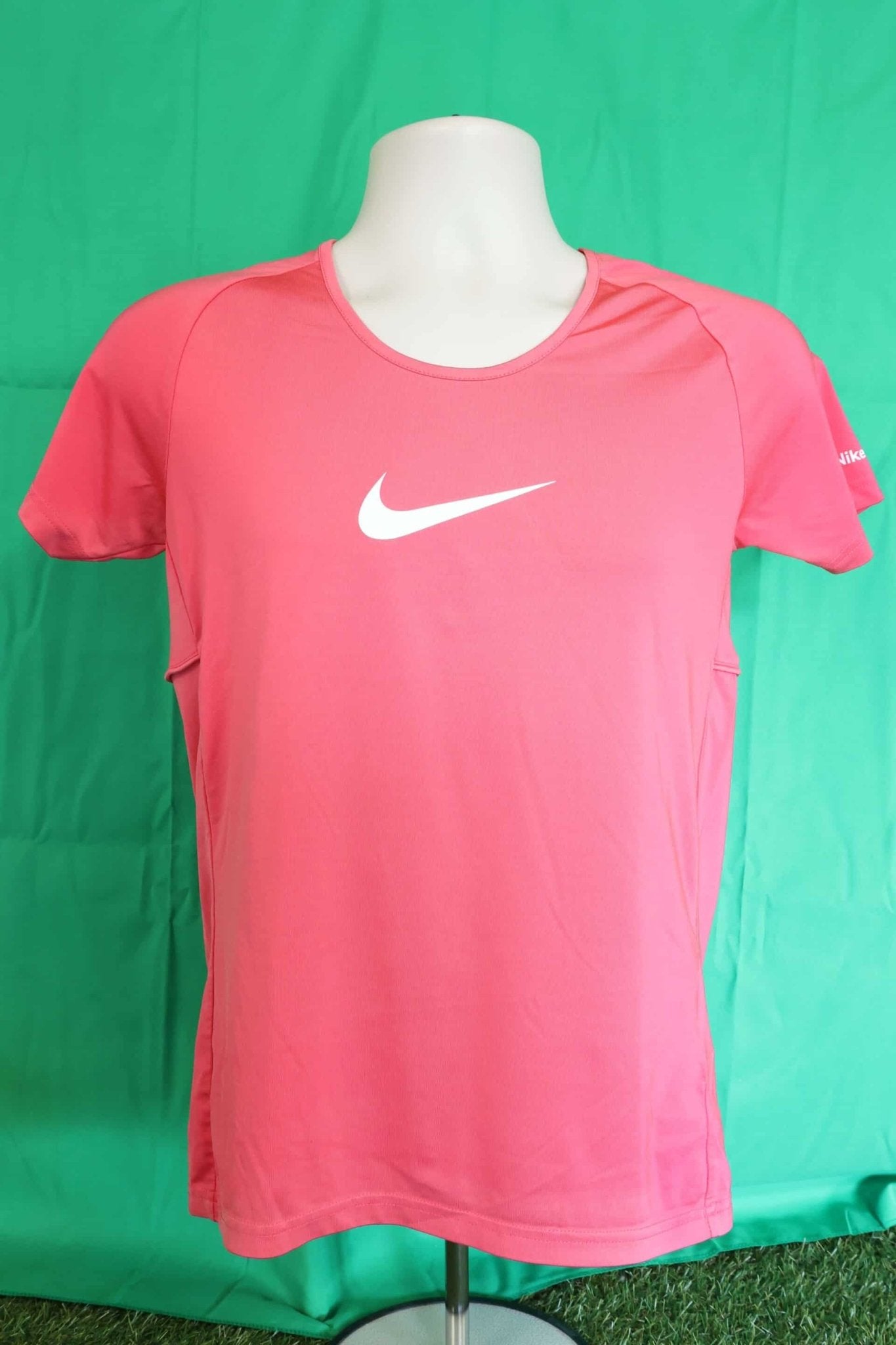 Kids Nike T-Shirt 13 - 15 Years - kitround kitround product