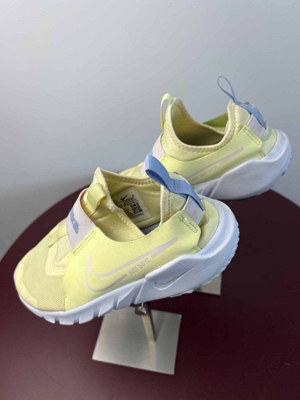 Kid's Nike Yellow Trainers - kitround kitround product