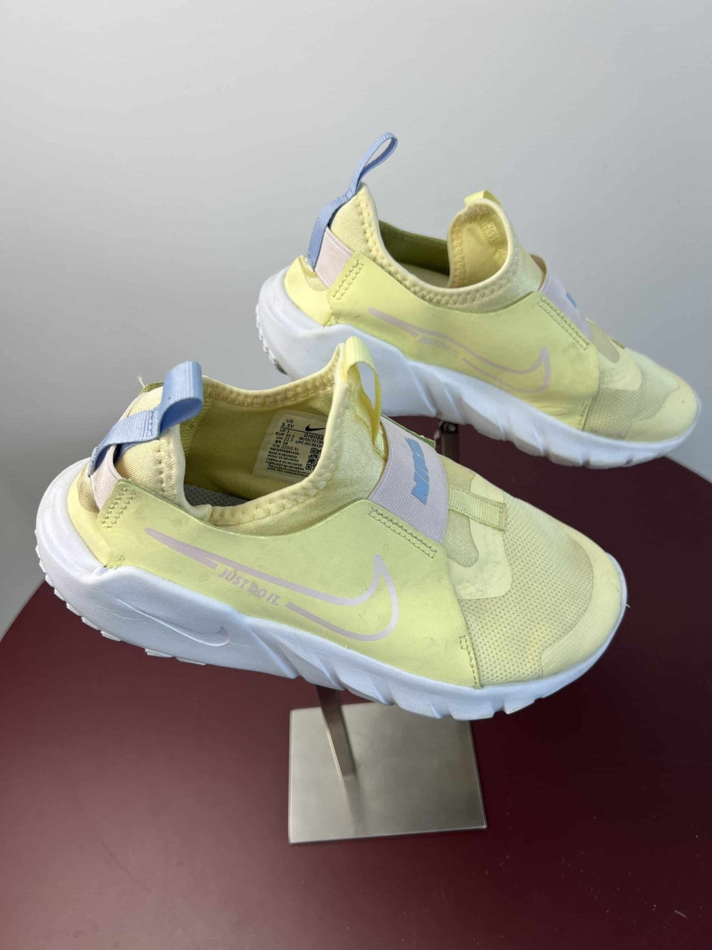 Kid's Nike Yellow Trainers - kitround kitround product